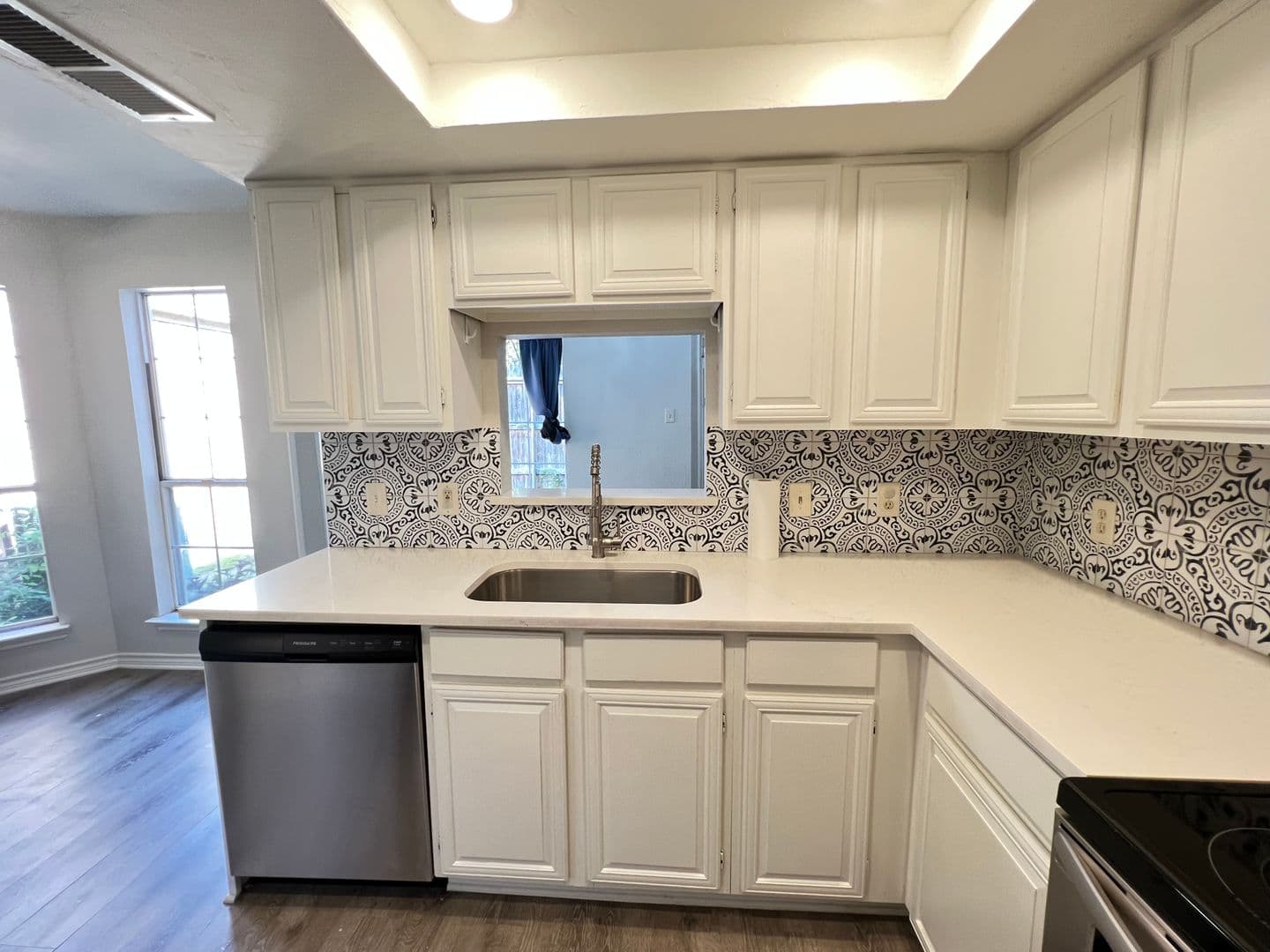 Dallas House: 10913 Gable Drive