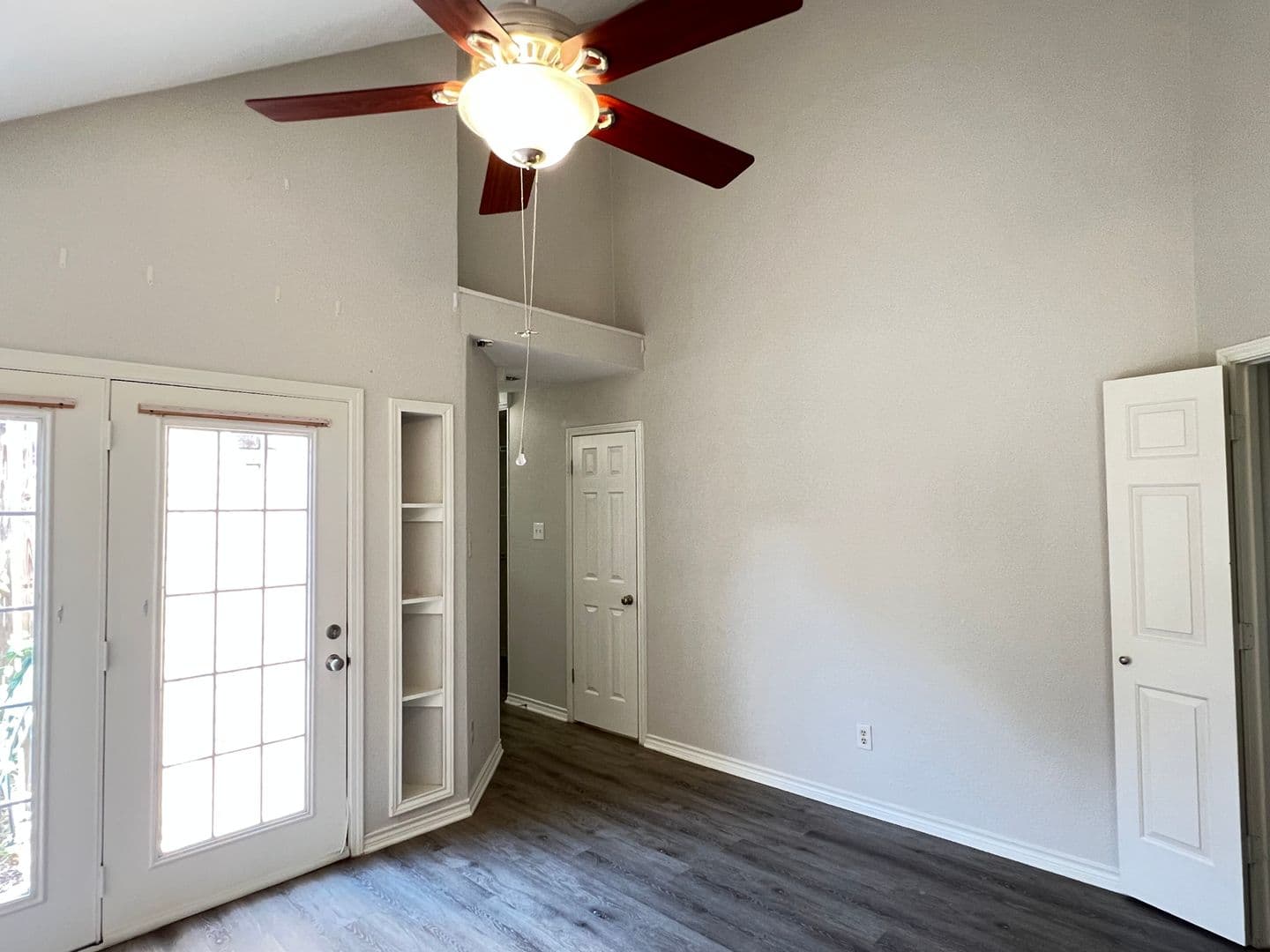 Dallas House: 10913 Gable Drive