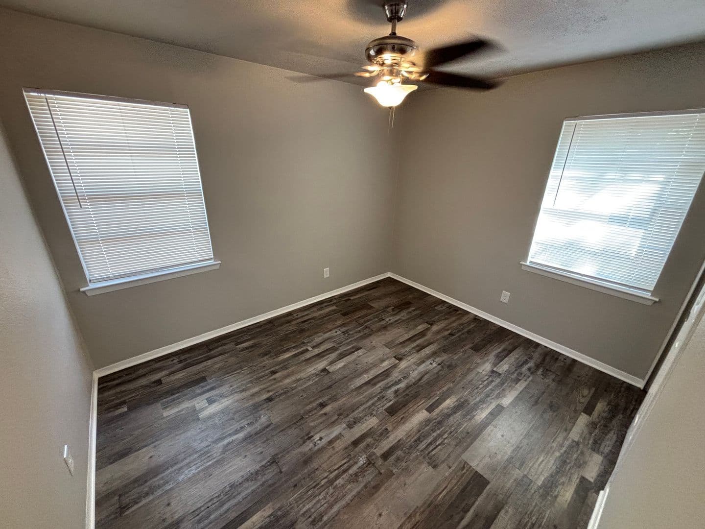 Irving House: 2522 Cunningham St,