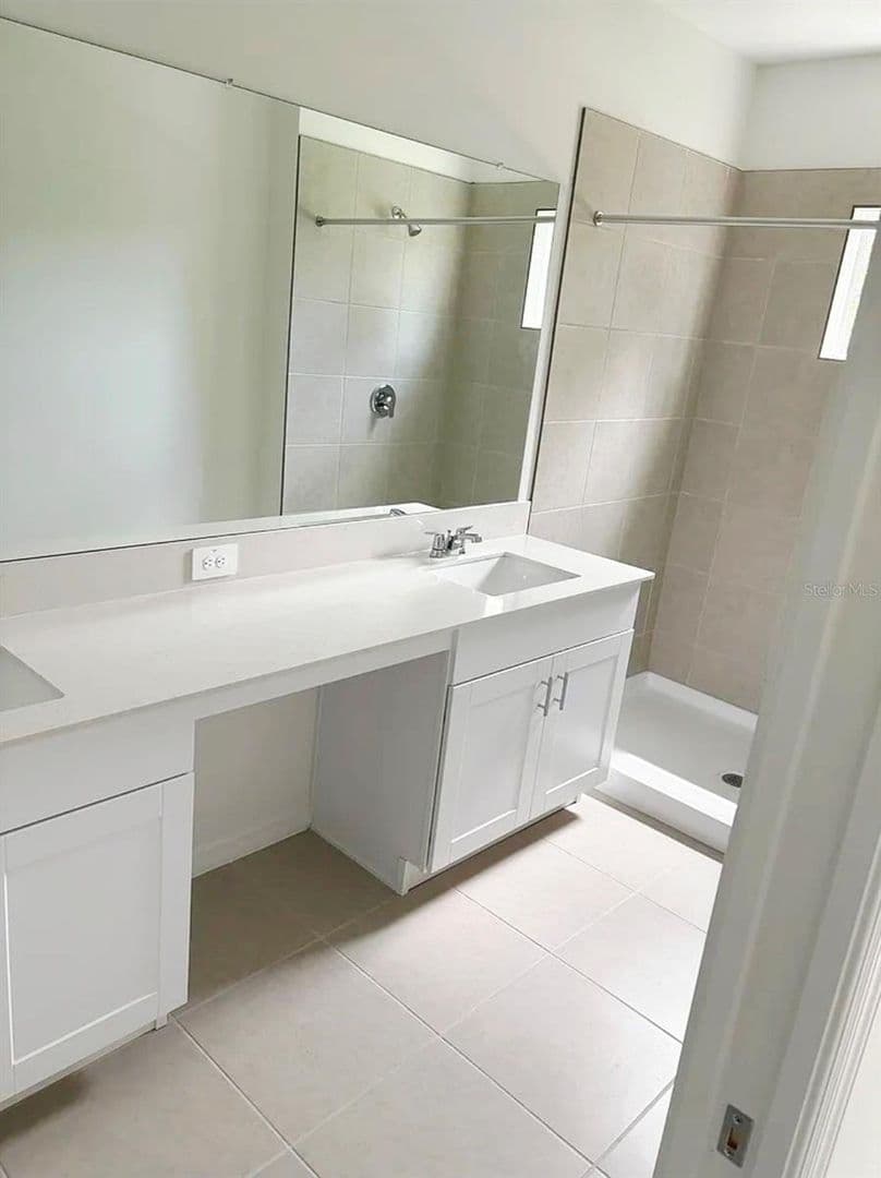 Zephyrhills Townhome: 3272 LAPIS LAKE DR