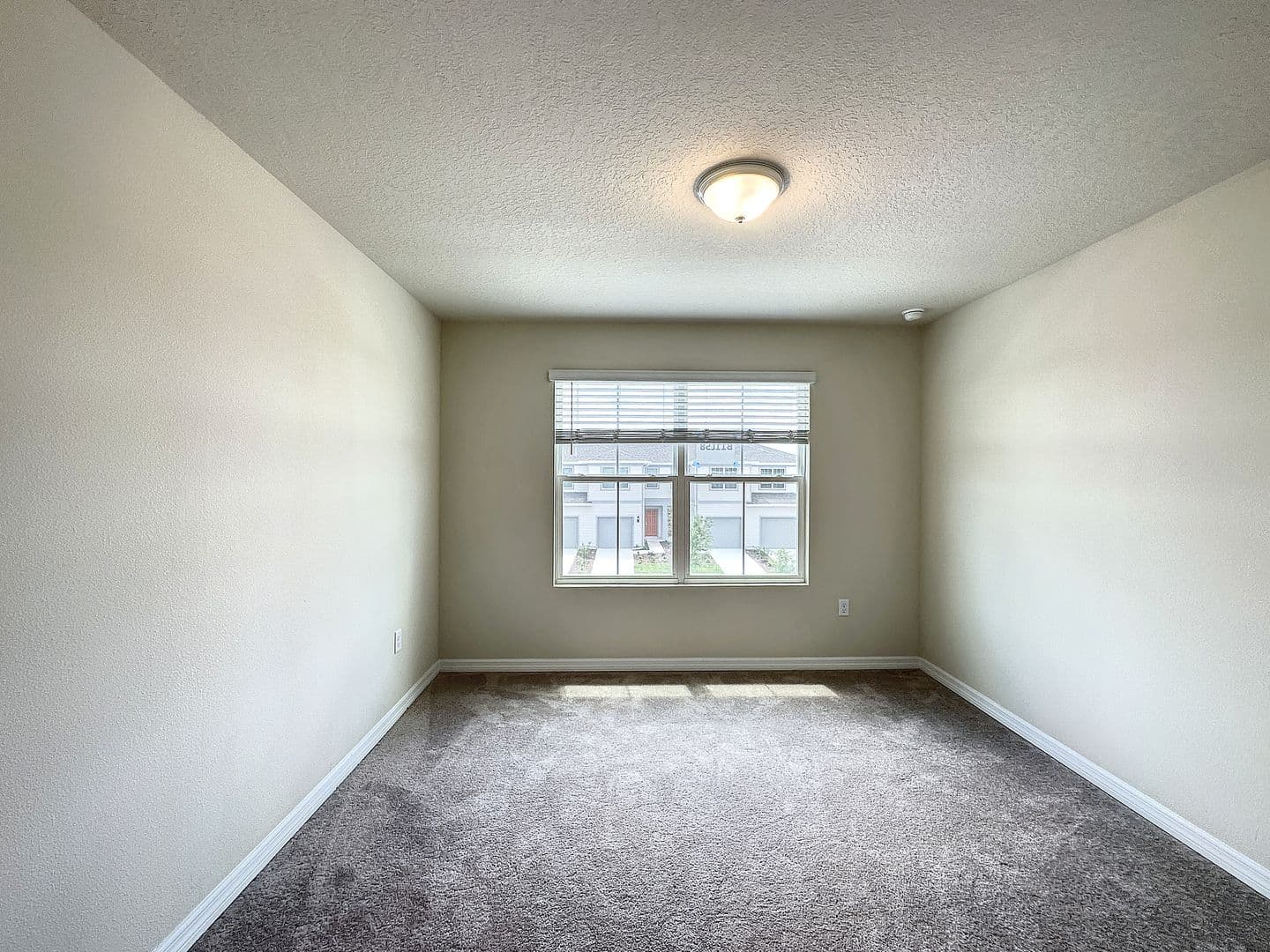 Kissimmee Townhome: 4621 Sparkling Shell