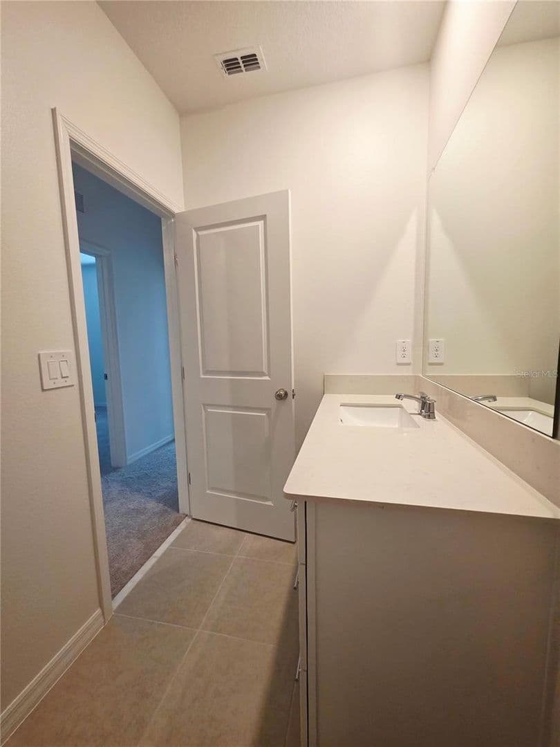 Zephyrhills Townhome: 3272 LAPIS LAKE DR
