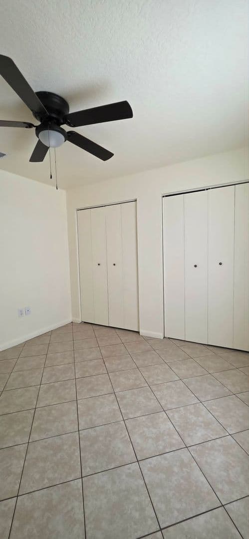 Spring Hill Apartment: 8365 Omaha Circle