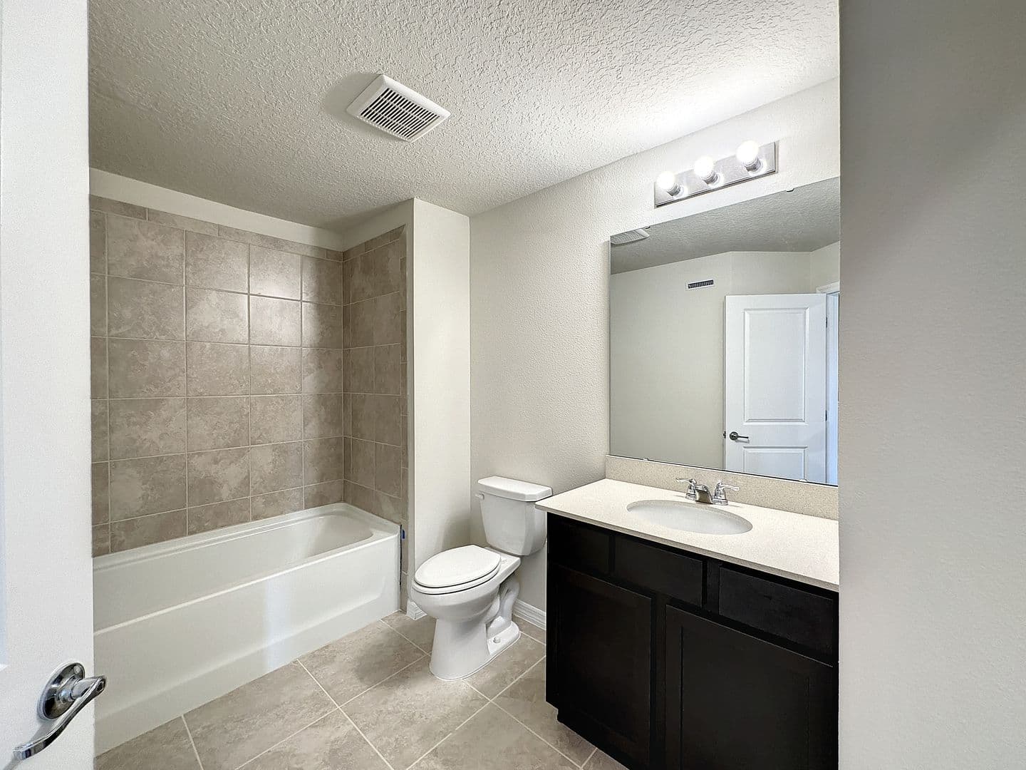 Kissimmee Townhome: 4621 Sparkling Shell