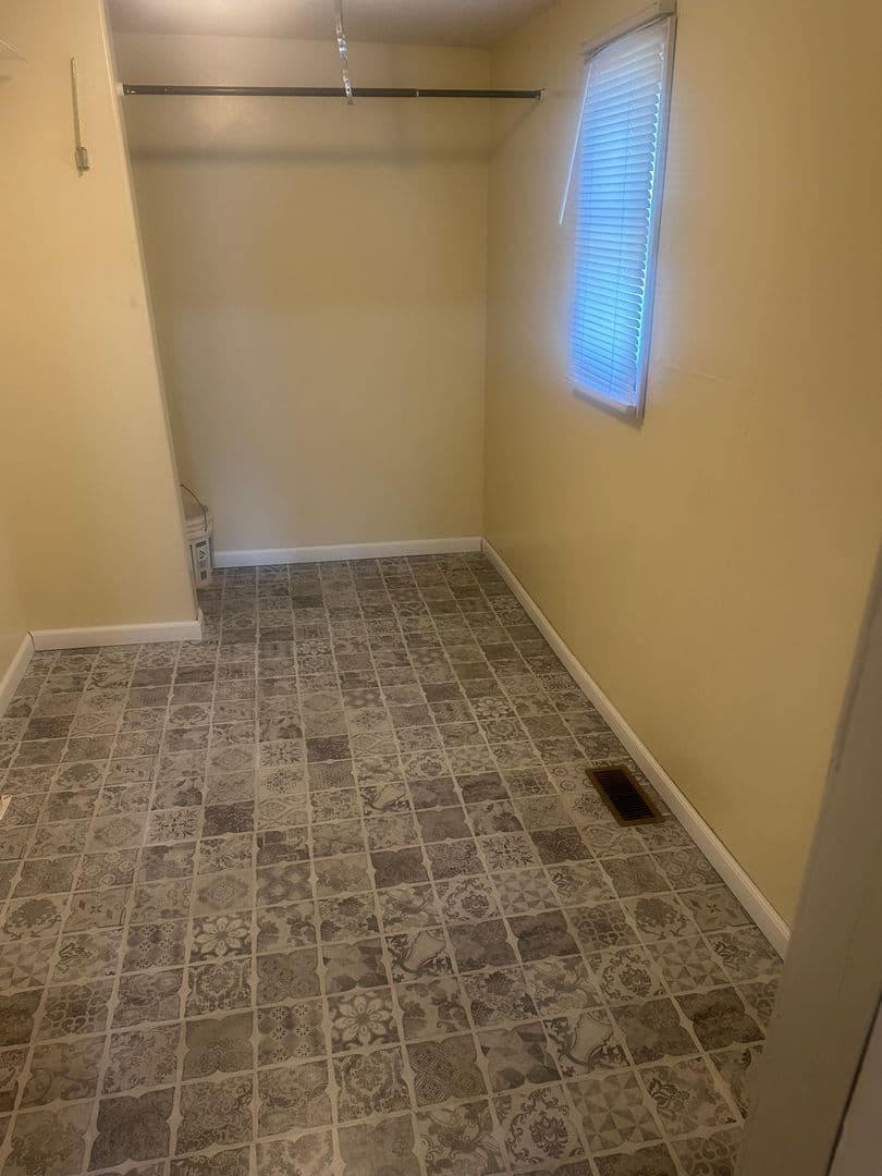Aurora Apartment: 603 M. Street