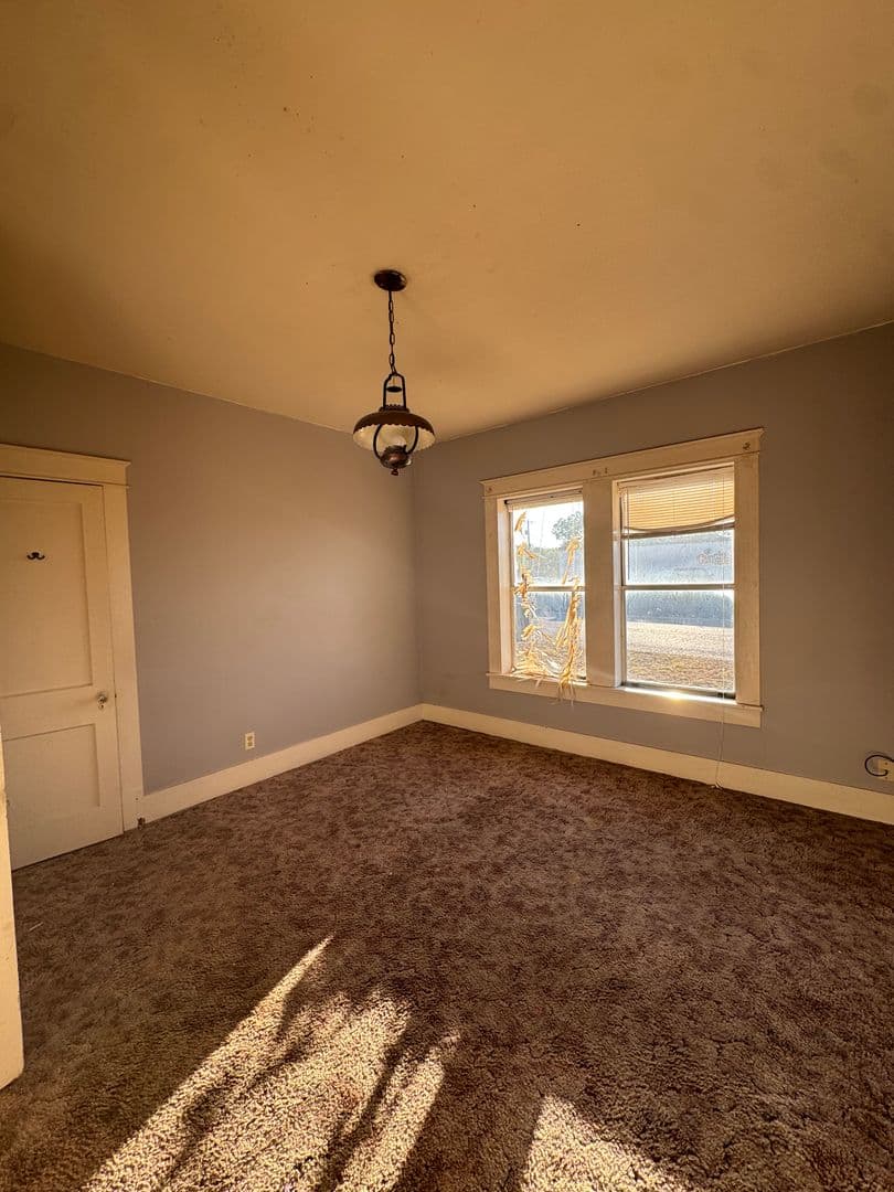 Abilene Apartment: 701 ES 11th