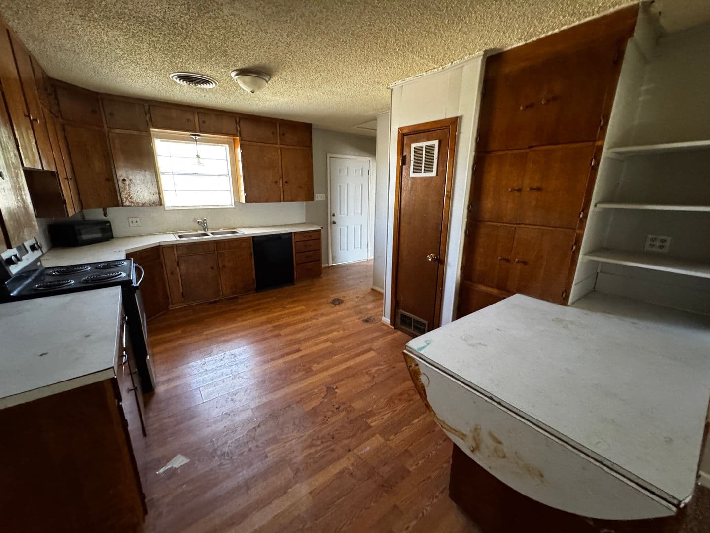 Abilene Apartment: 1726 N. 3rd