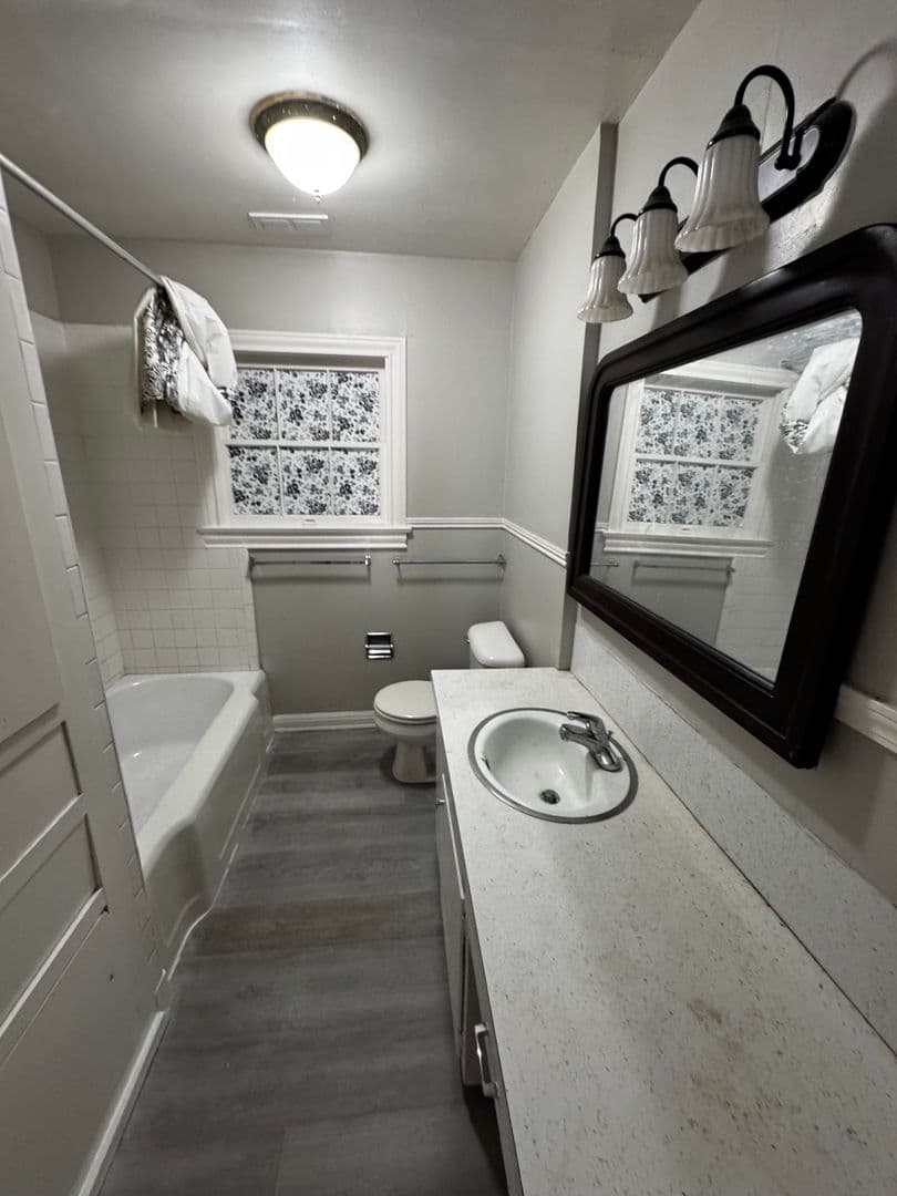 Abilene Apartment: 1726 N. 3rd