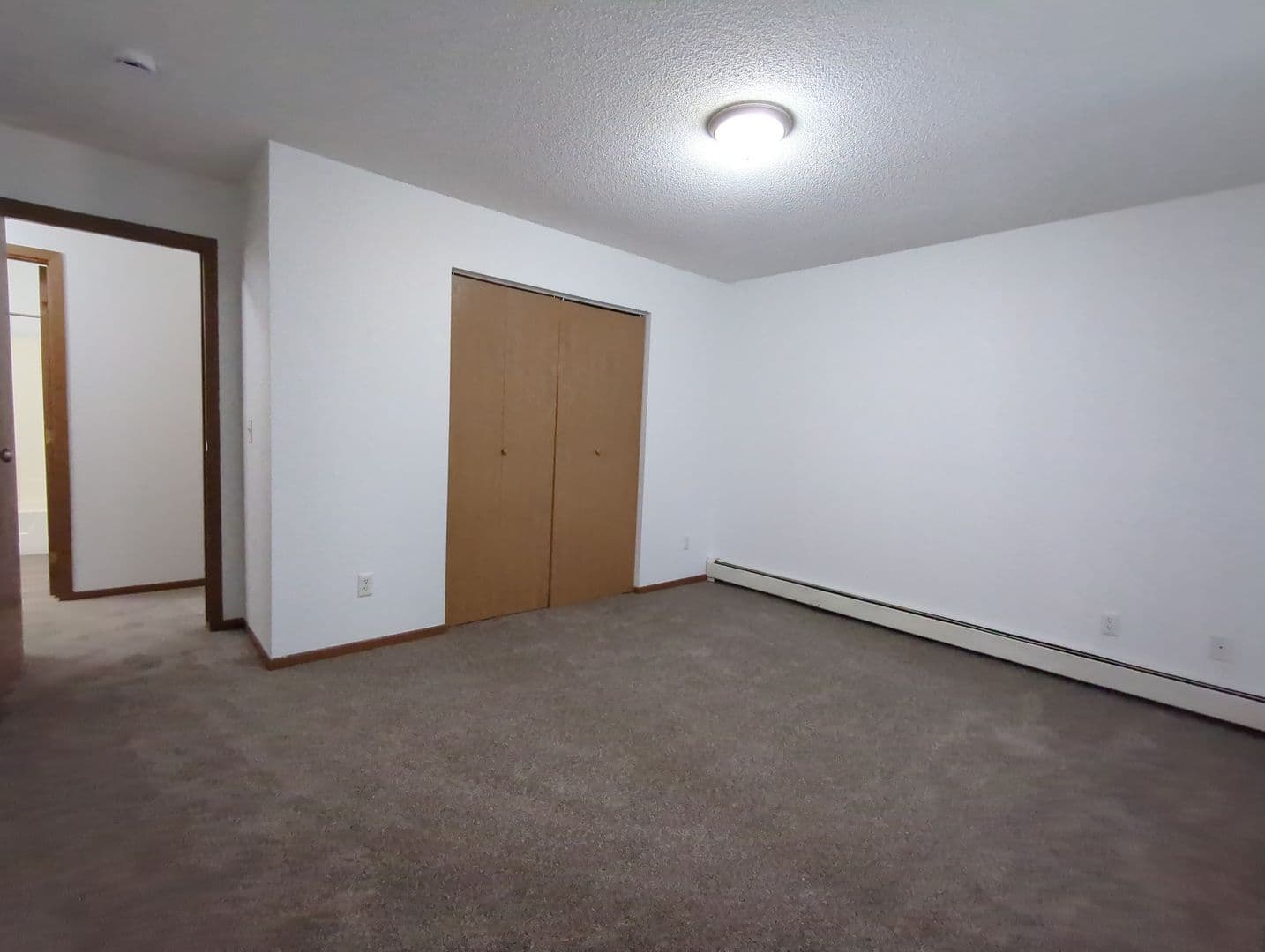 St Cloud Apartment: 230 2nd St NE
