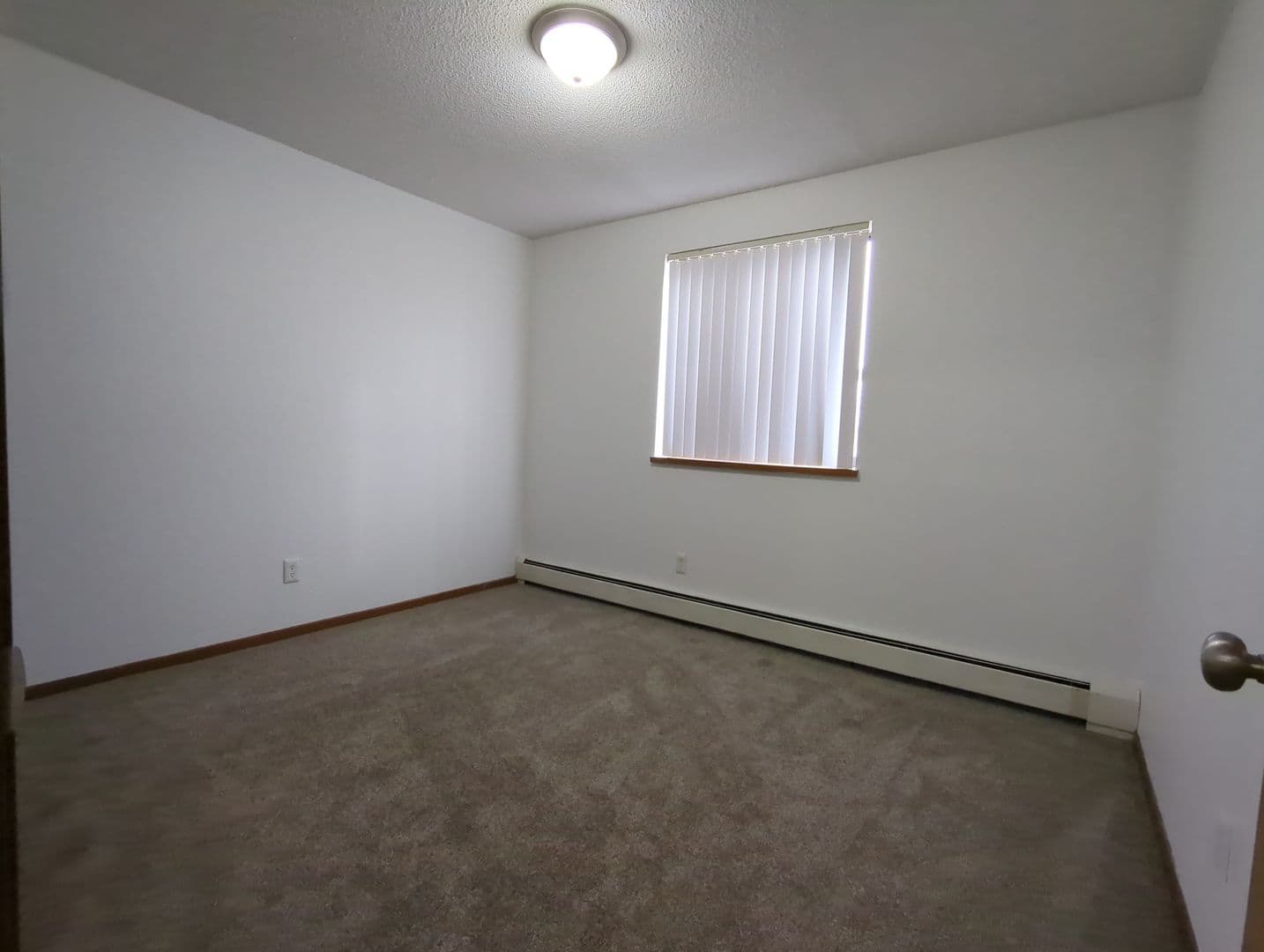 St Cloud Apartment: 230 2nd St NE