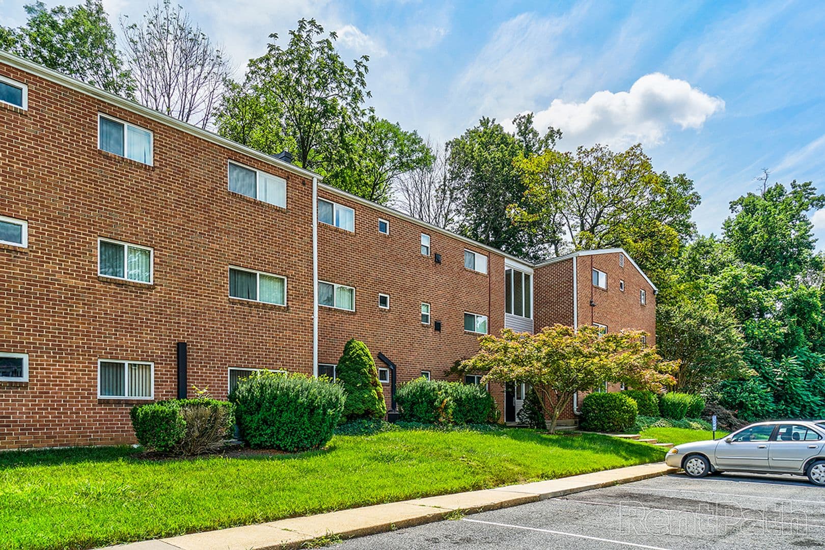 Baltimore Apartment: 4013 White Ave