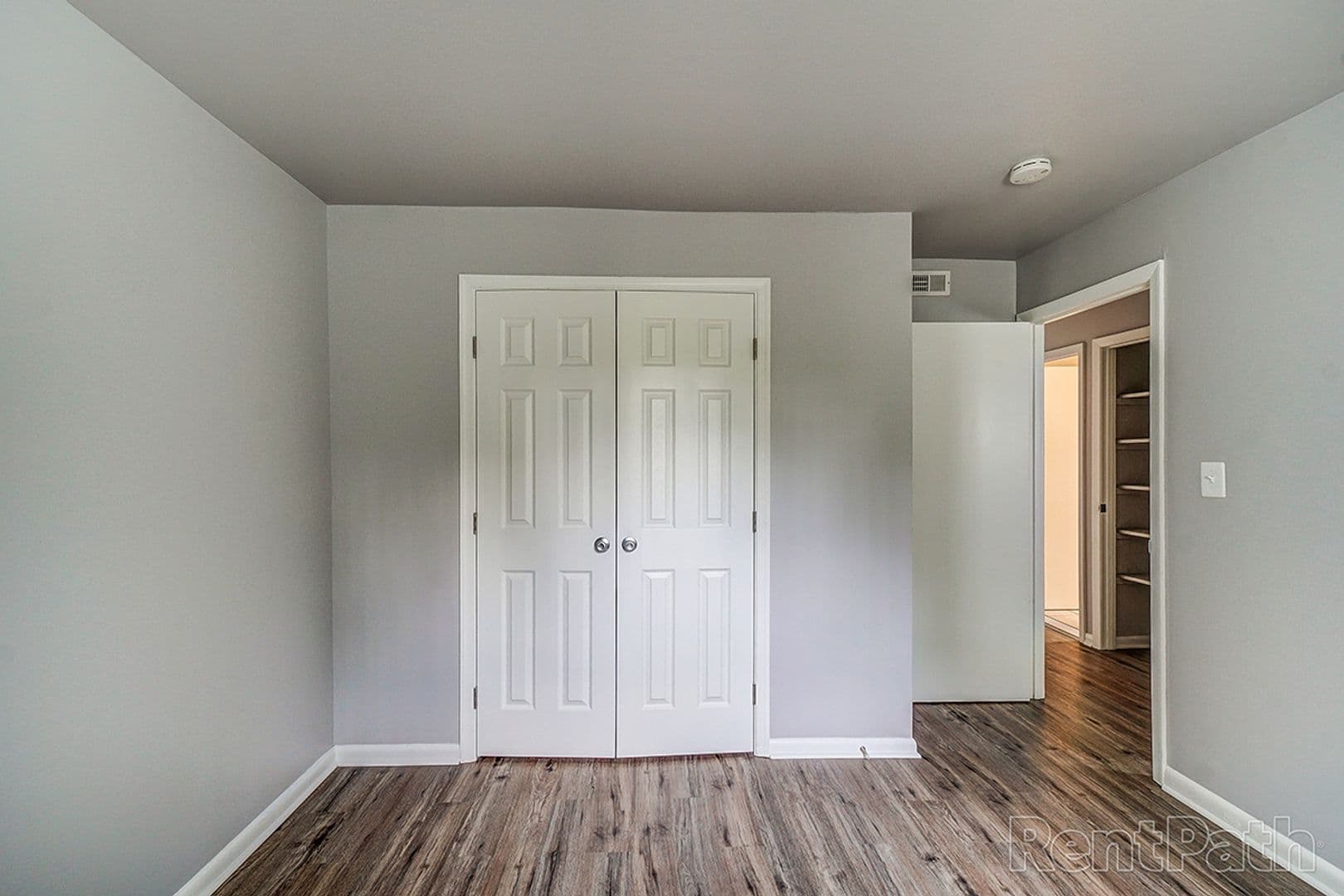 Baltimore Apartment: 4013 White Ave