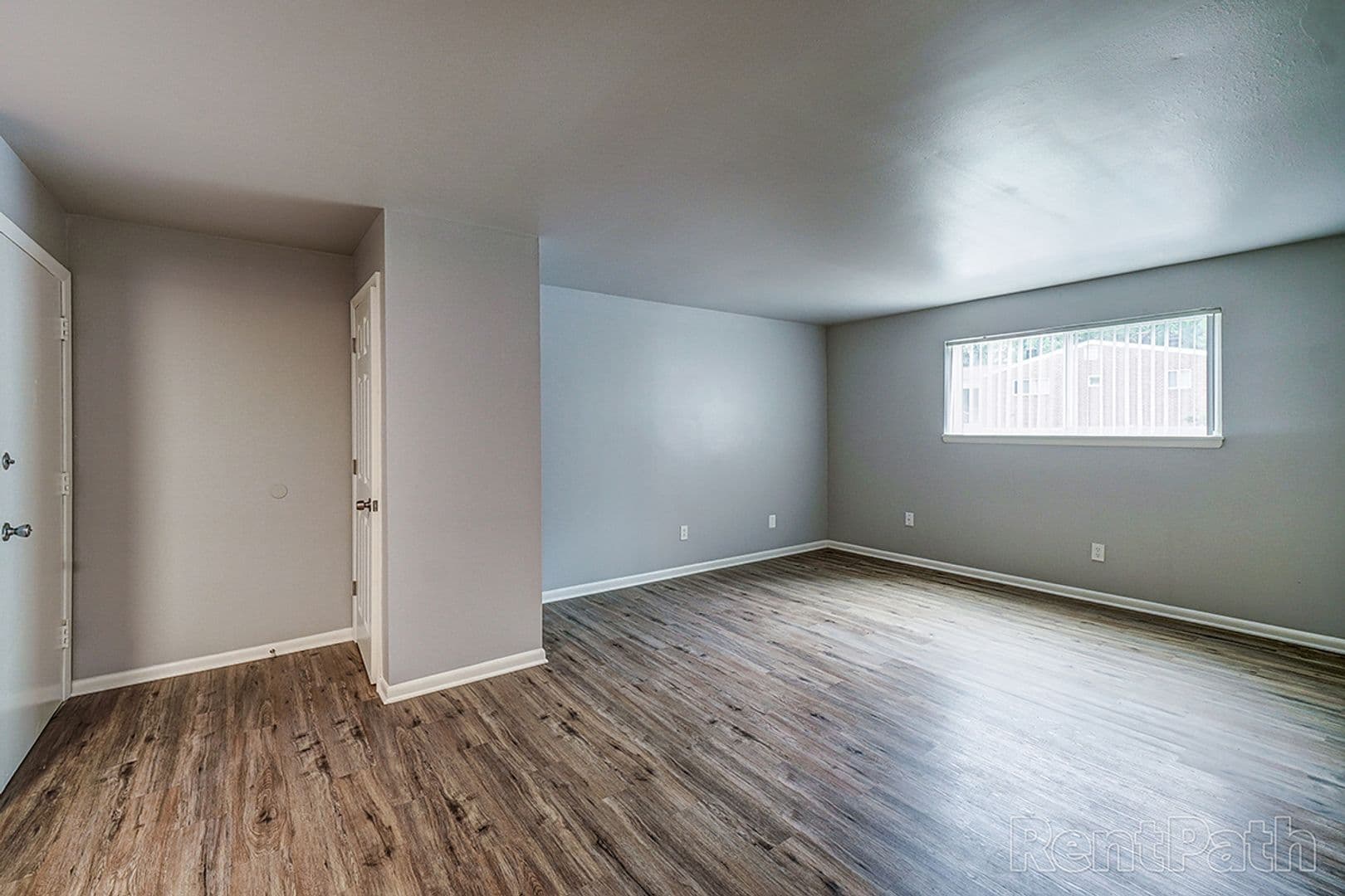 Baltimore Apartment: 4013 White Ave