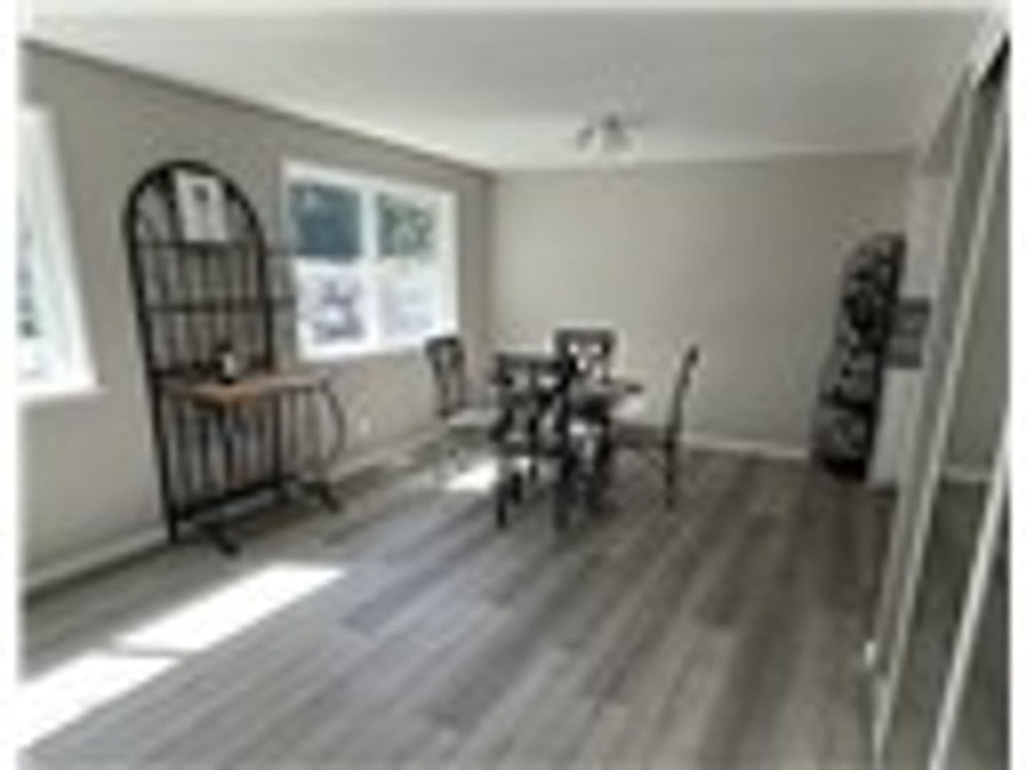 Renton House: 9834 124th Ave SE