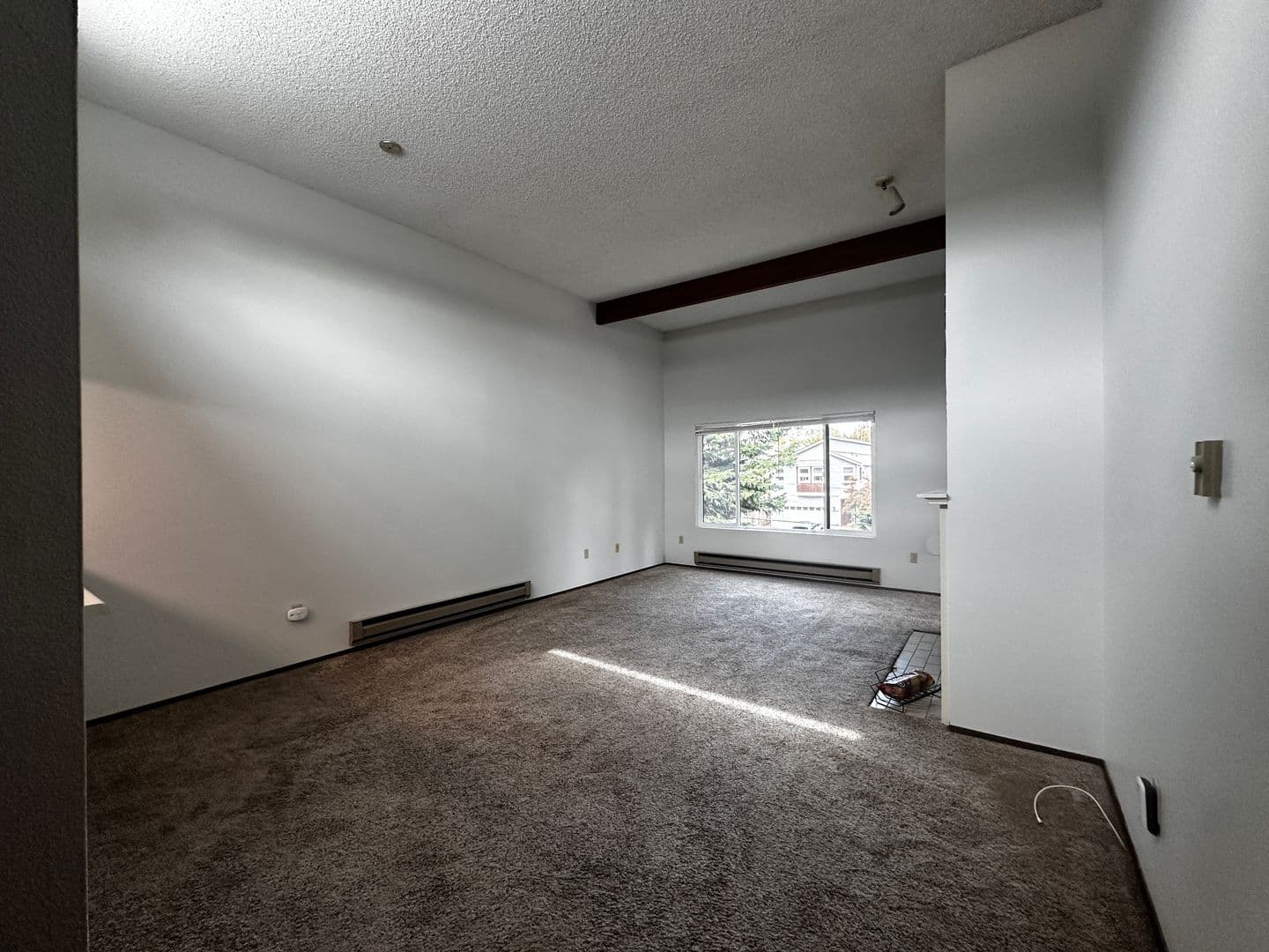 Burien Condo: 233 SW 154th, #301