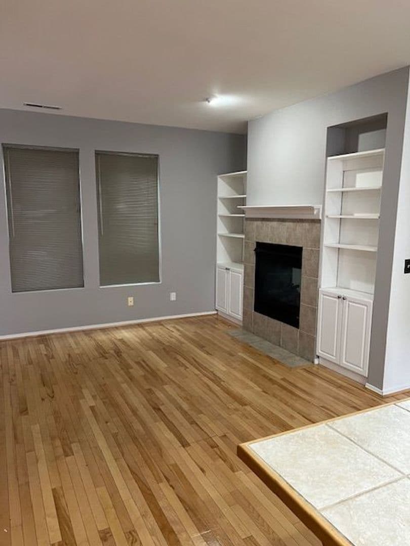 Auburn House: 6624 Francis Ave SE