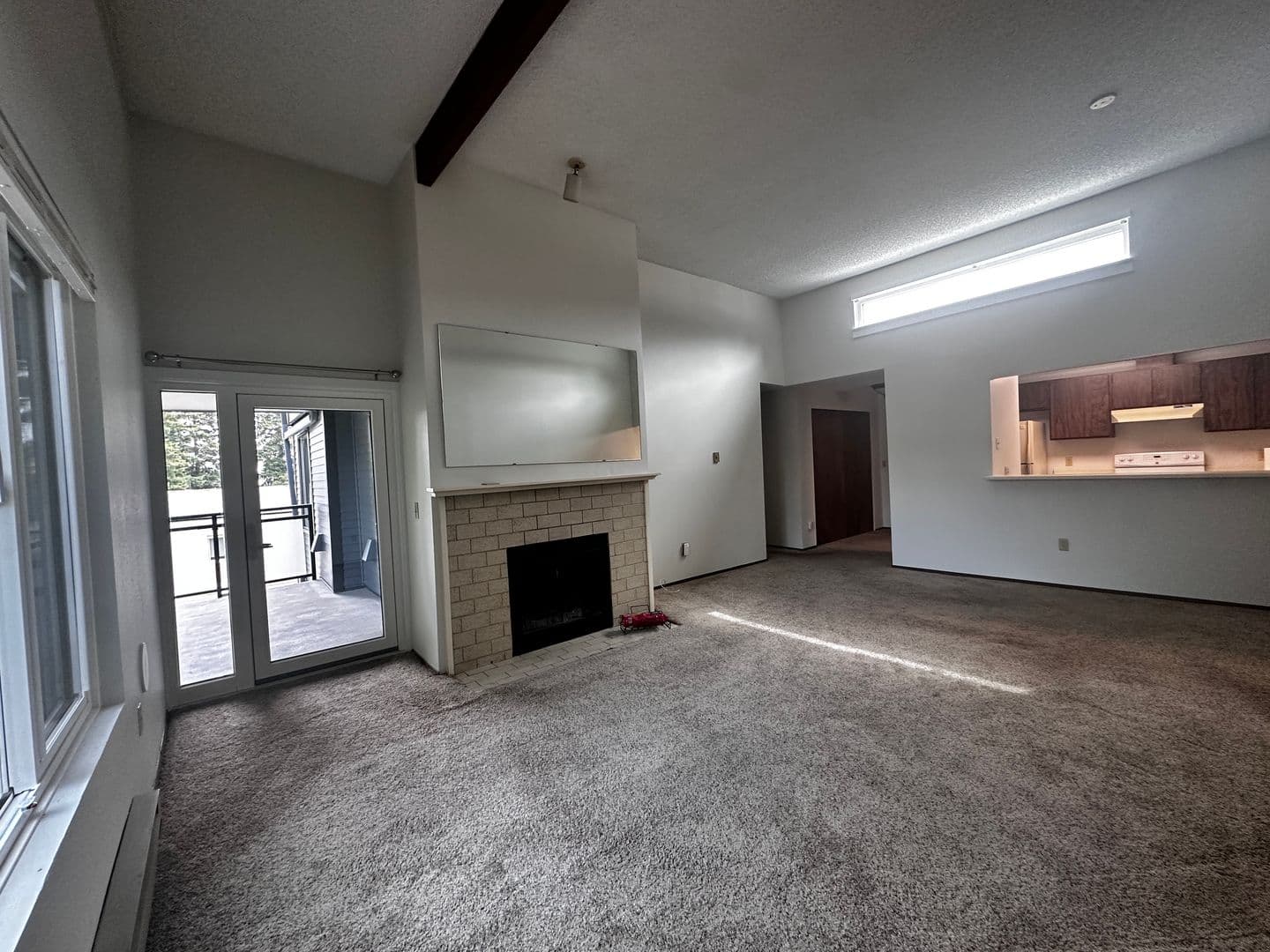 Burien Condo: 233 SW 154th, #301