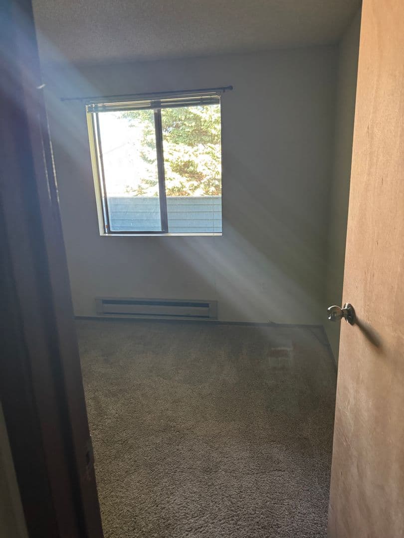 Burien Condo: 233 SW 154th, #301