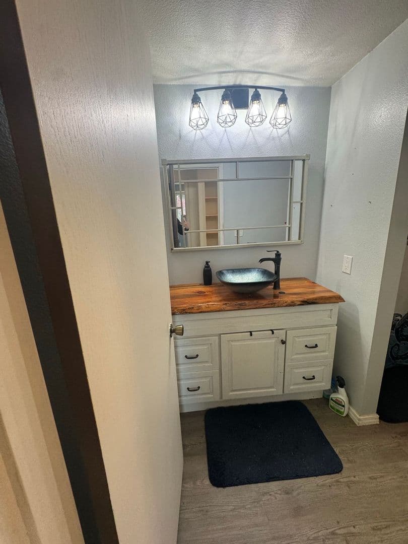 Federal Way House: 3949 SW 317th St