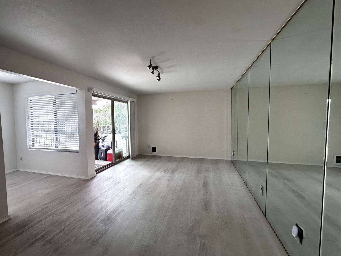 Seattle Condo: 9030 Seward Park Ave S, #203