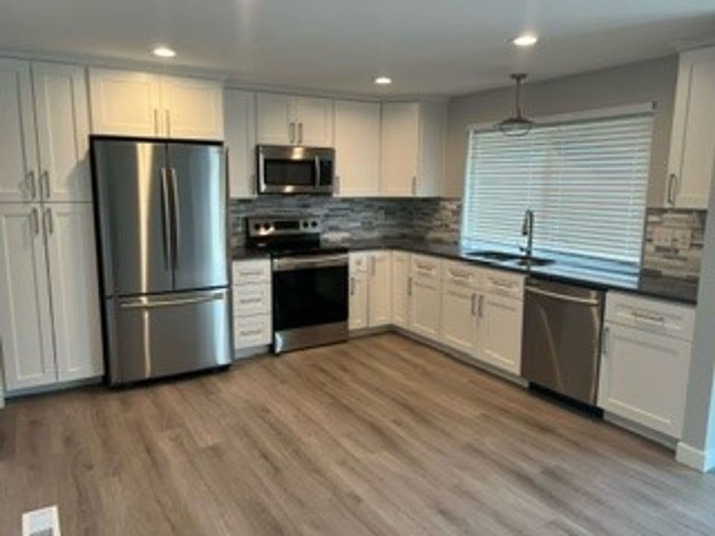 Federal Way House: 31509 39th Ave SW