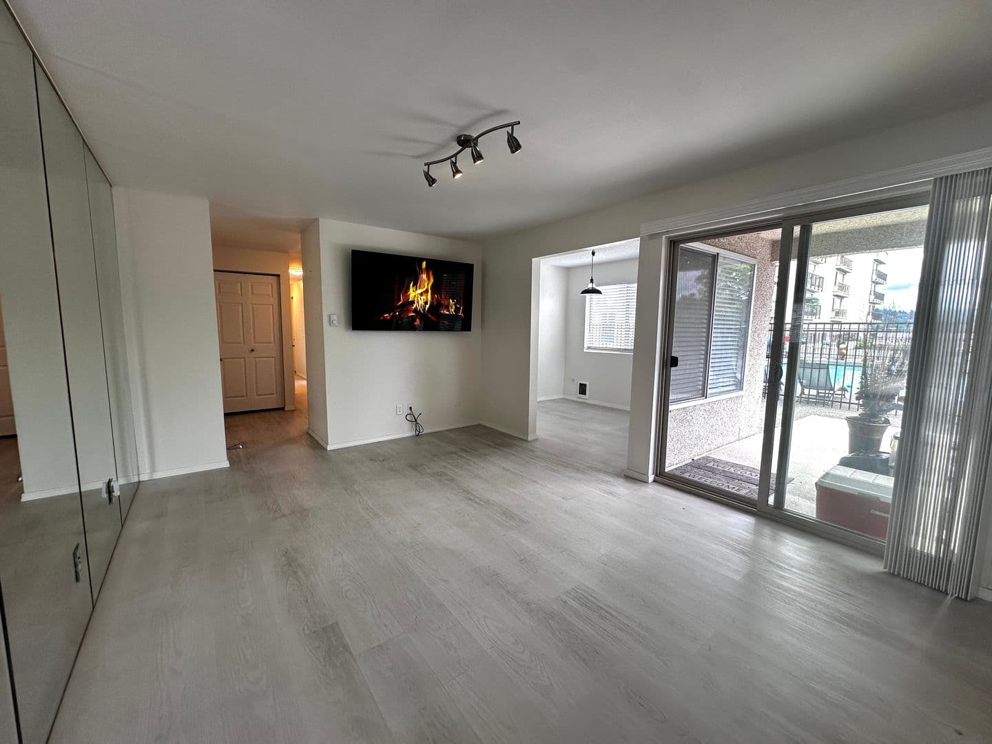 Seattle Condo: 9030 Seward Park Ave S, #203