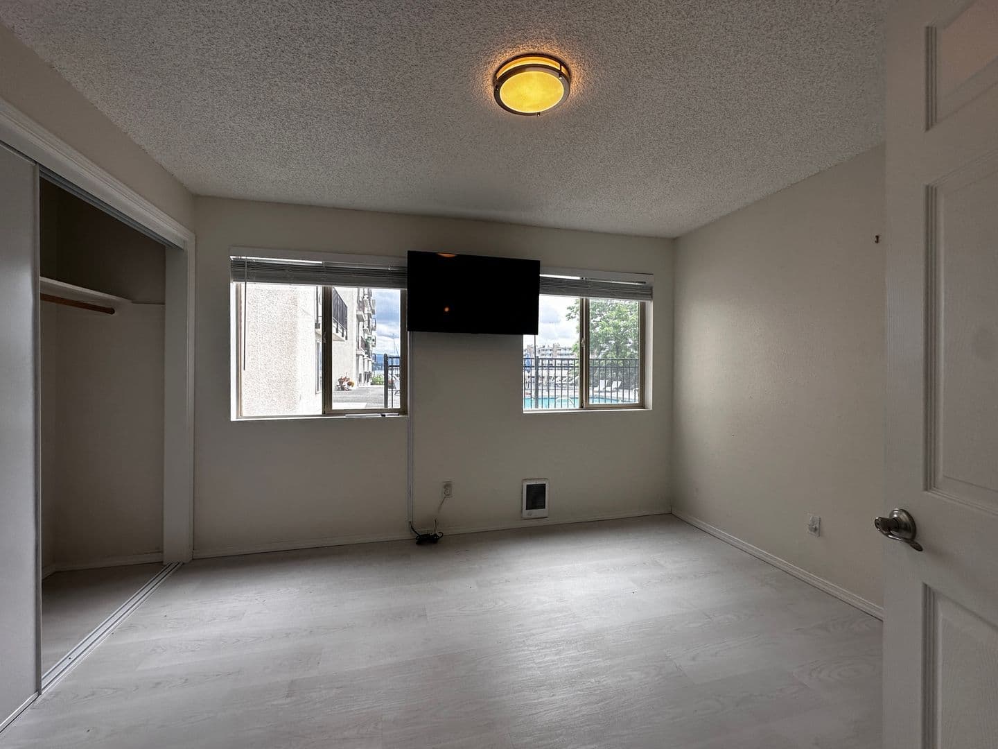 Seattle Condo: 9030 Seward Park Ave S, #203