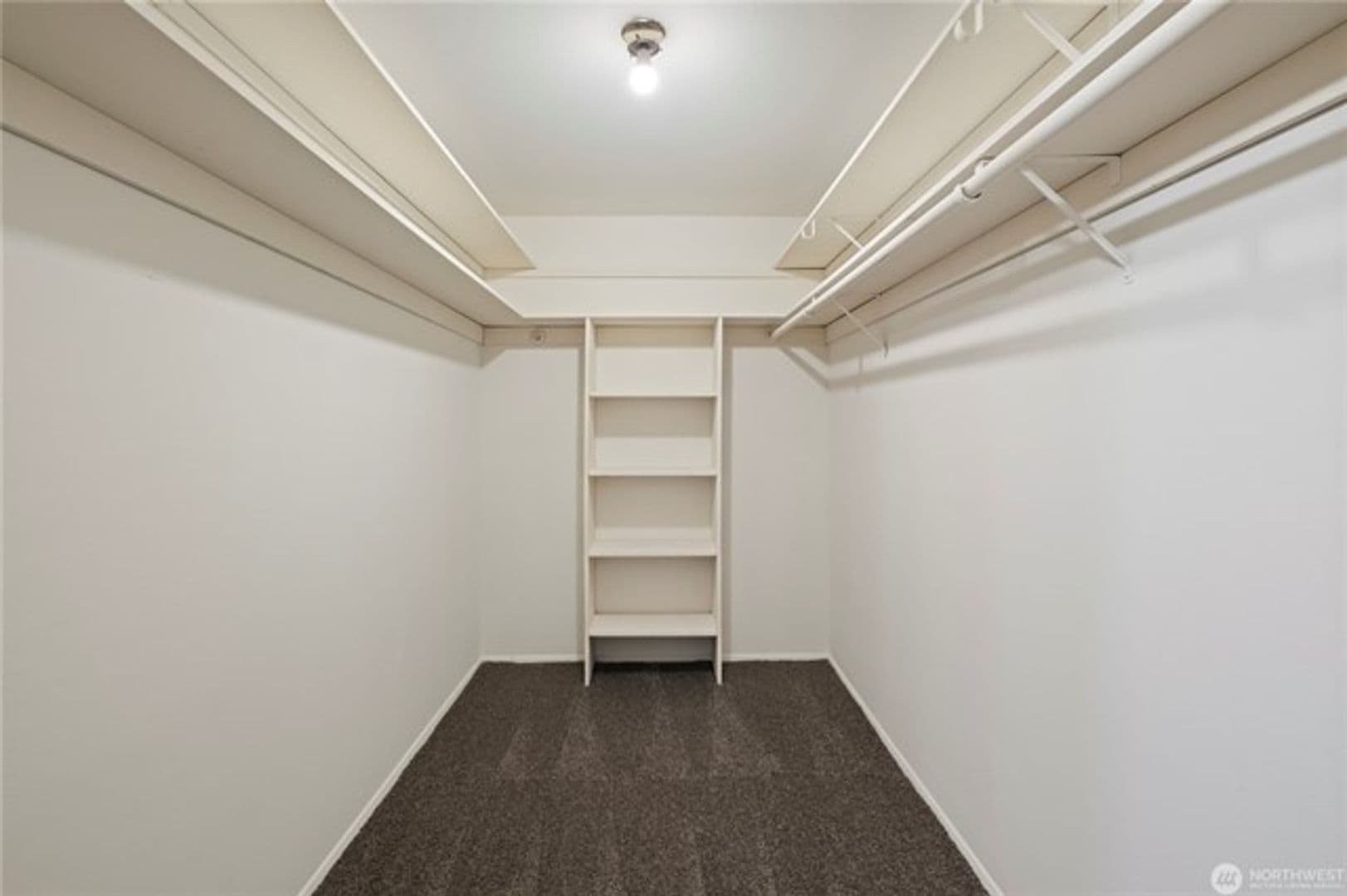 Renton House: 9834 124th Ave SE