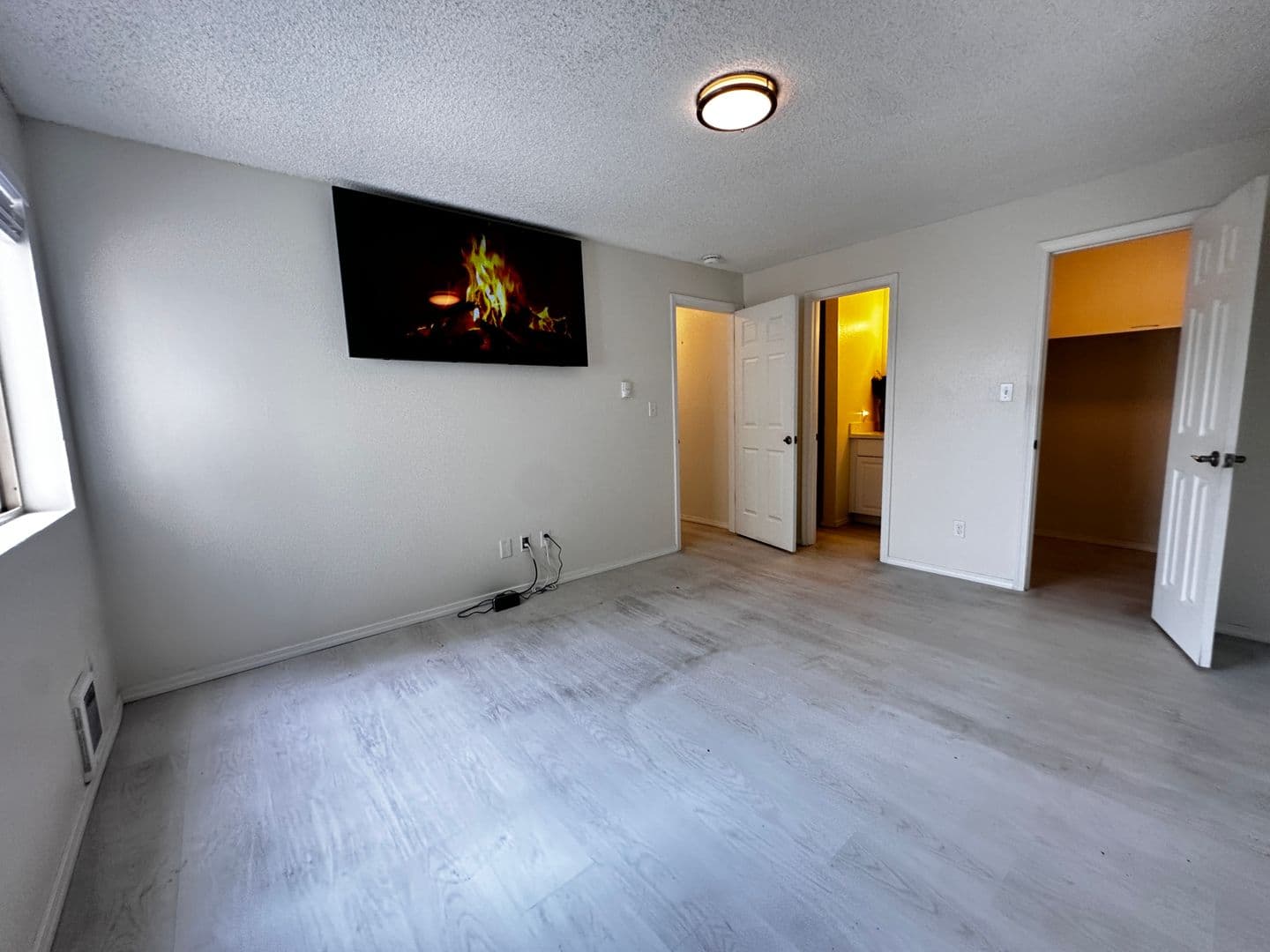 Seattle Condo: 9030 Seward Park Ave S, #203