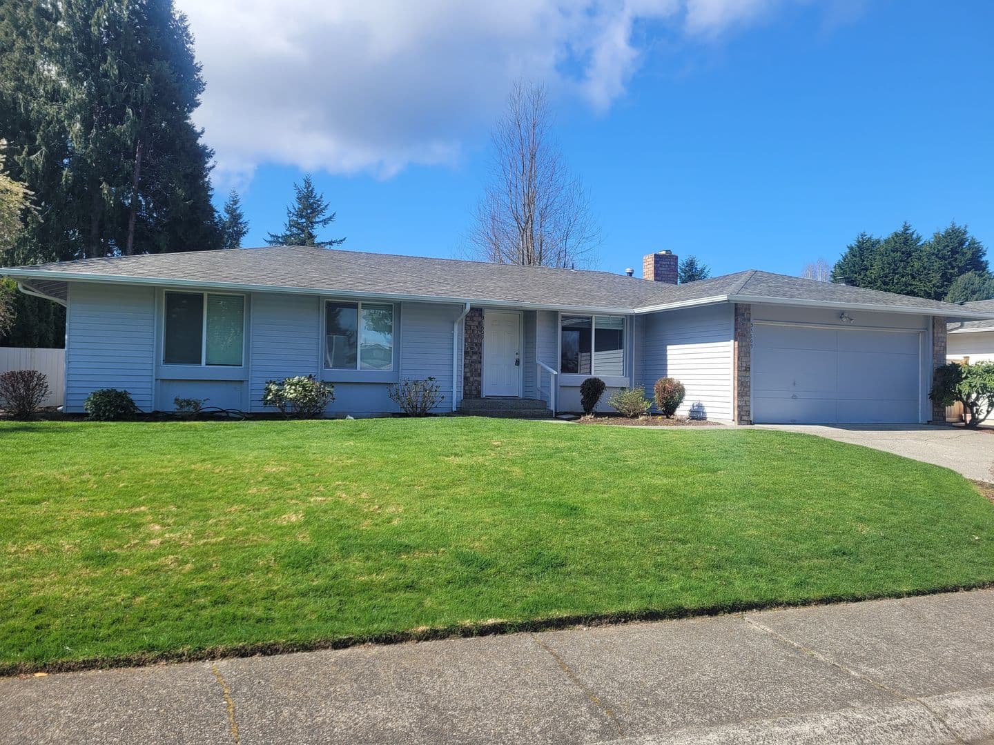 Federal Way House: 31509 39th Ave SW