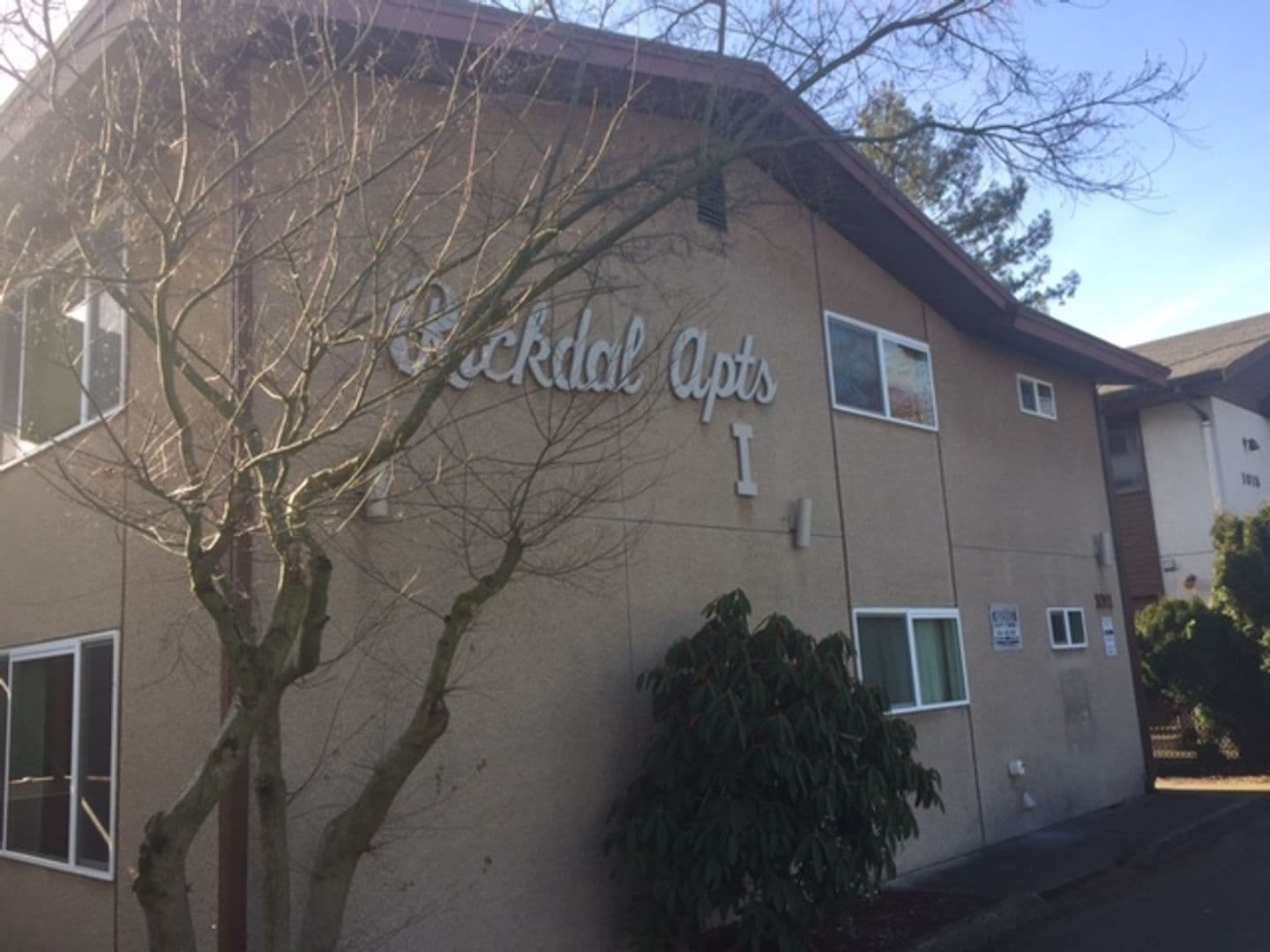 Burien Apartment: 1011 SW 149th St
