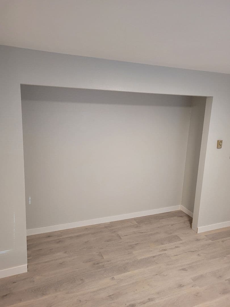 Burien Apartment: 1011 SW 149th St