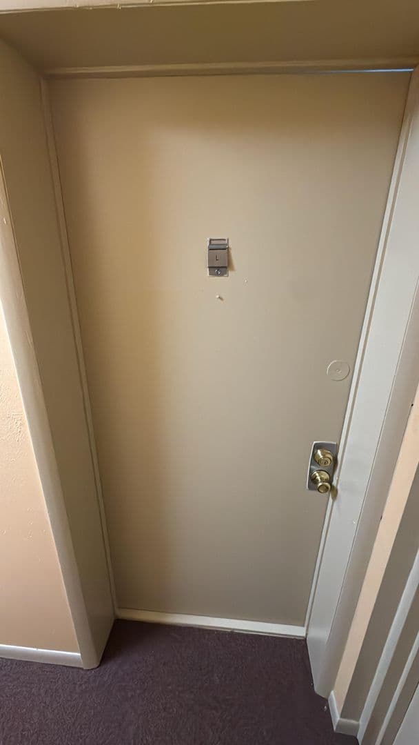 Whitehall Apartment: Mickley & Overlook Road