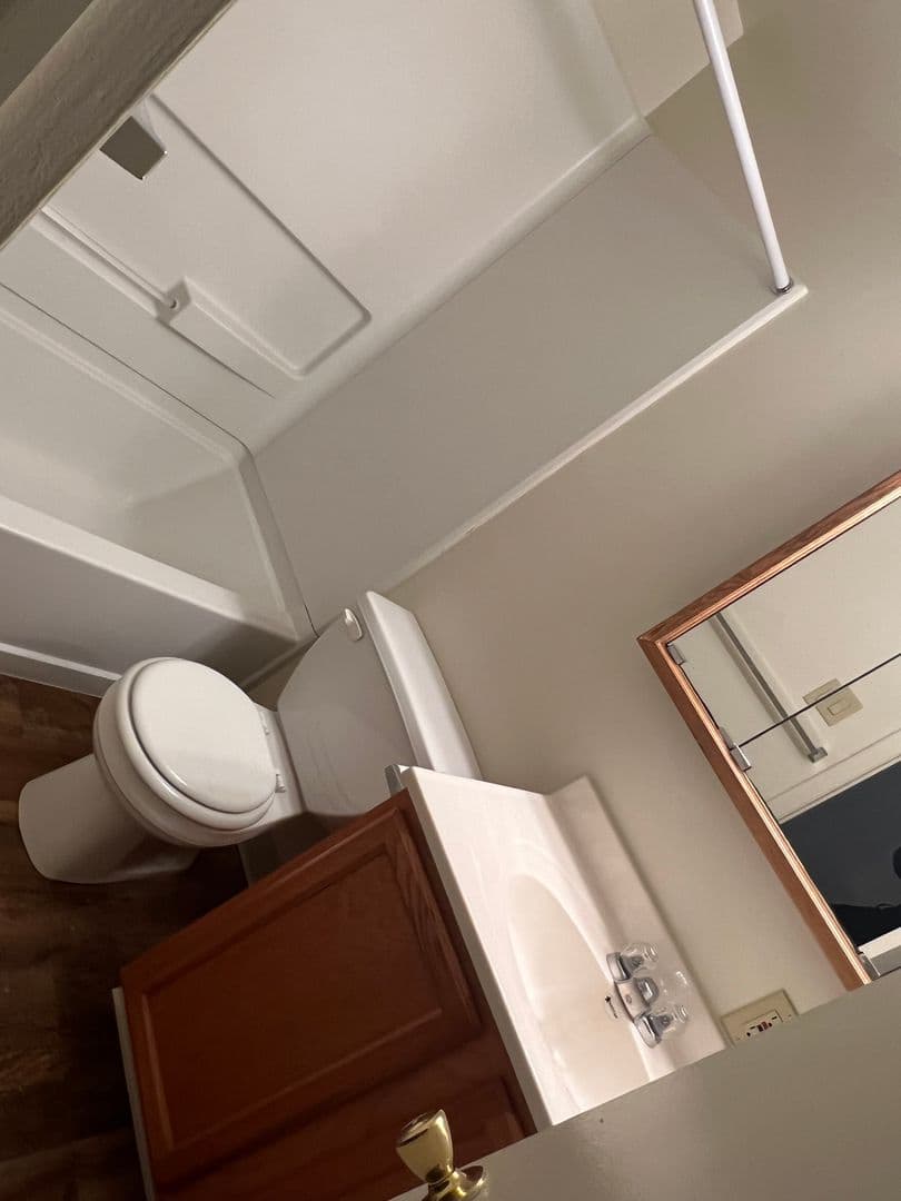 Whitehall Apartment: Mickley & Overlook Road