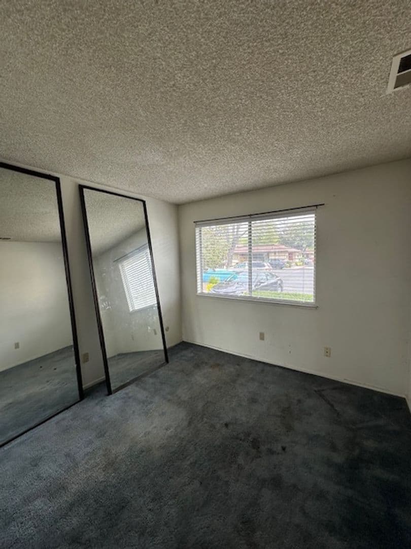 Woodland Condo: 52 W Elliot St, #51