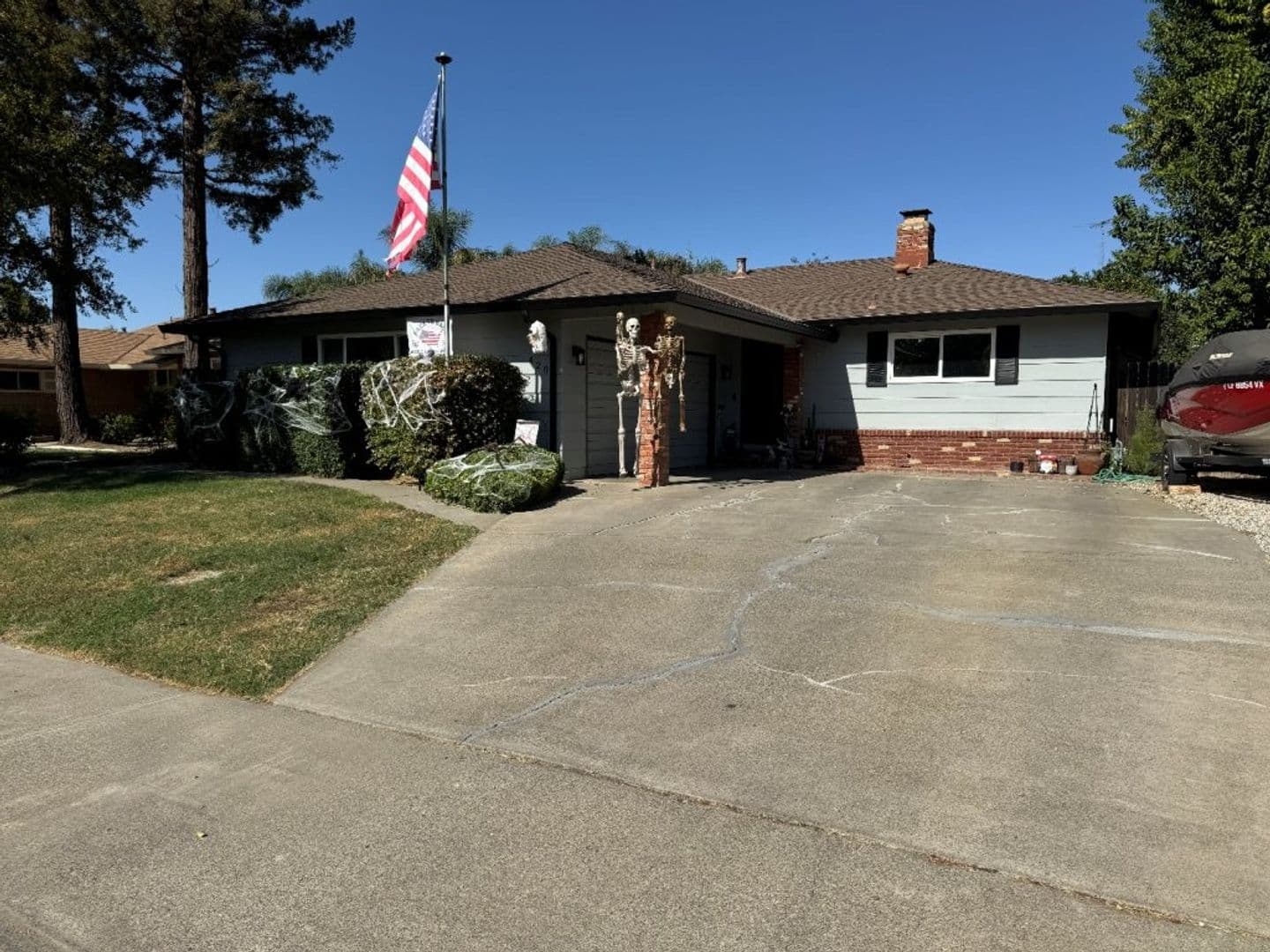 Woodland House: 420 Greenwood Drive