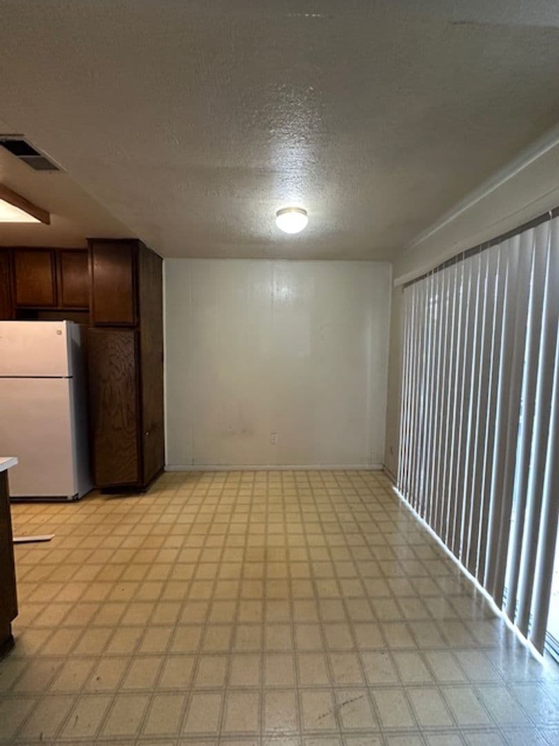 Woodland Condo: 52 W Elliot St, #51