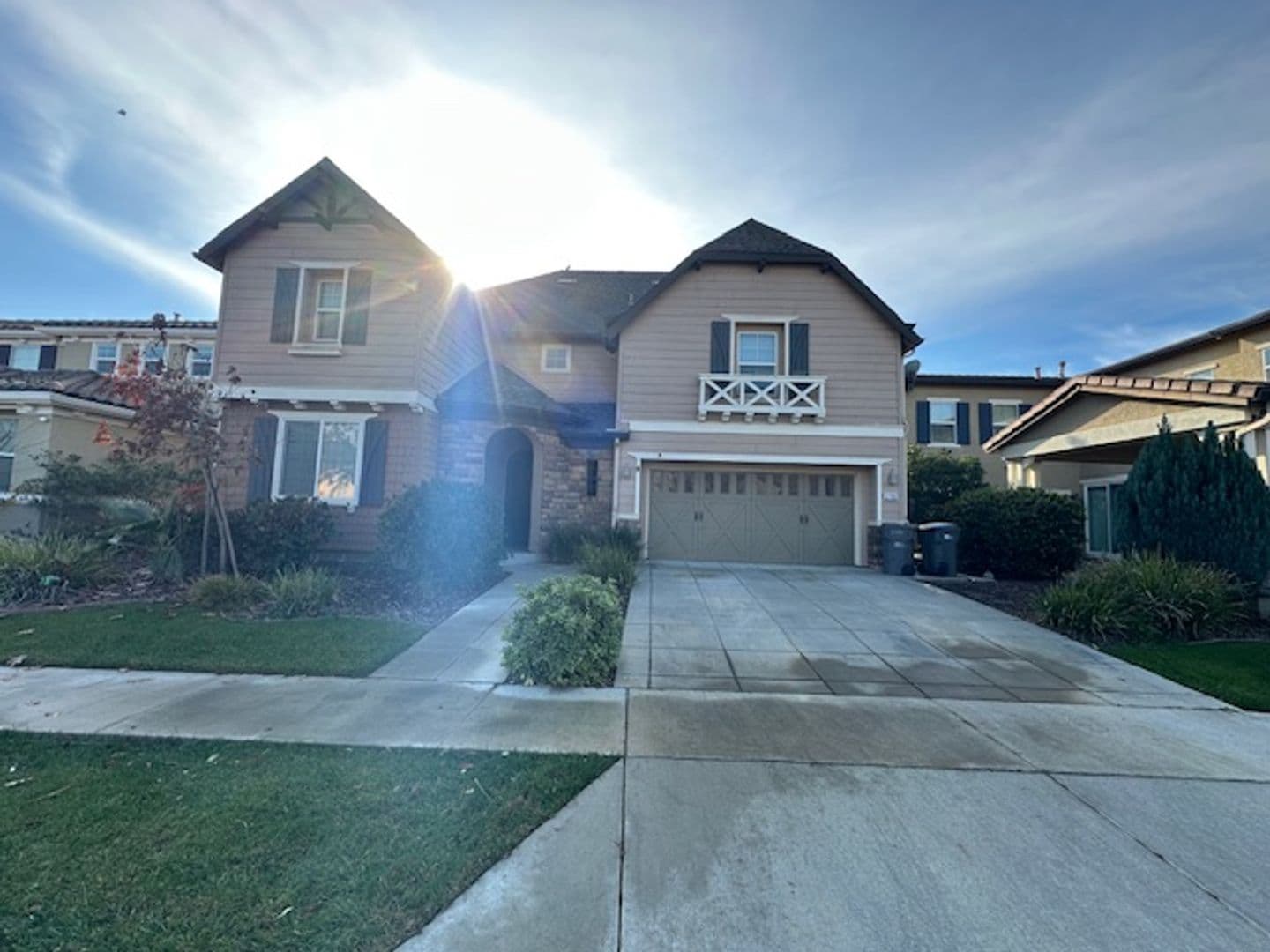 Woodland House: 2780 Garrett Place