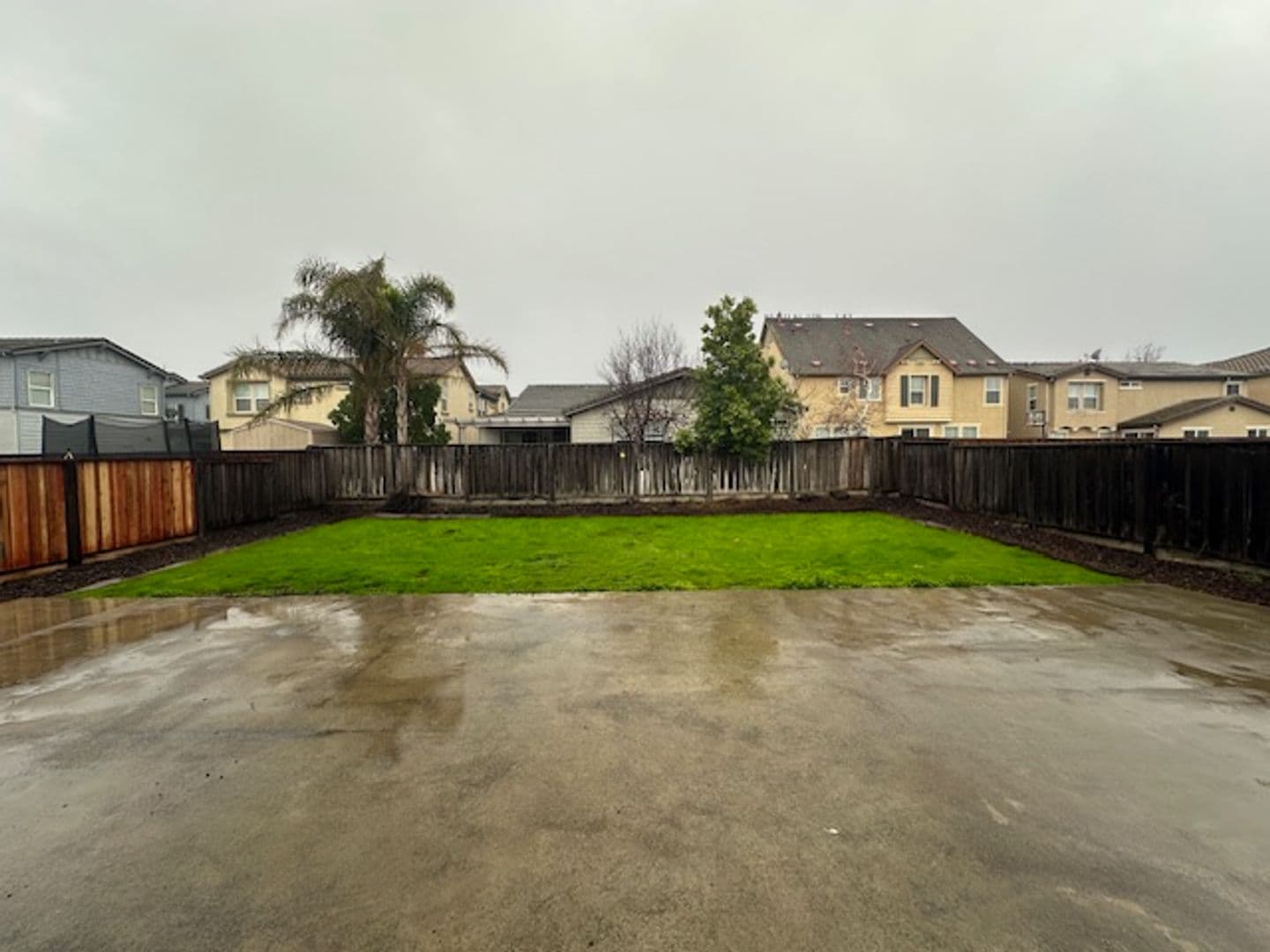 Woodland House: 2780 Garrett Place