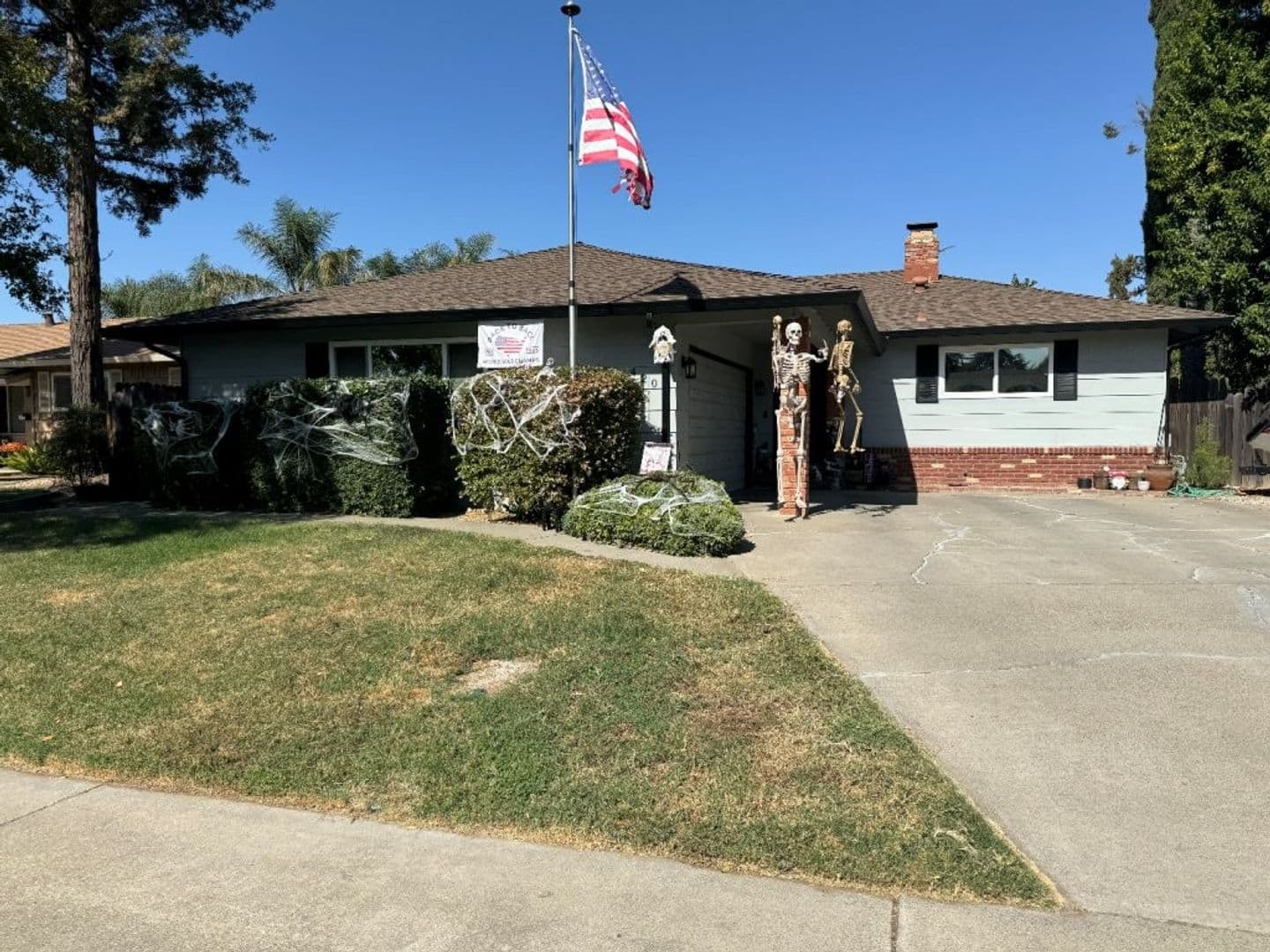 Woodland House: 420 Greenwood Drive