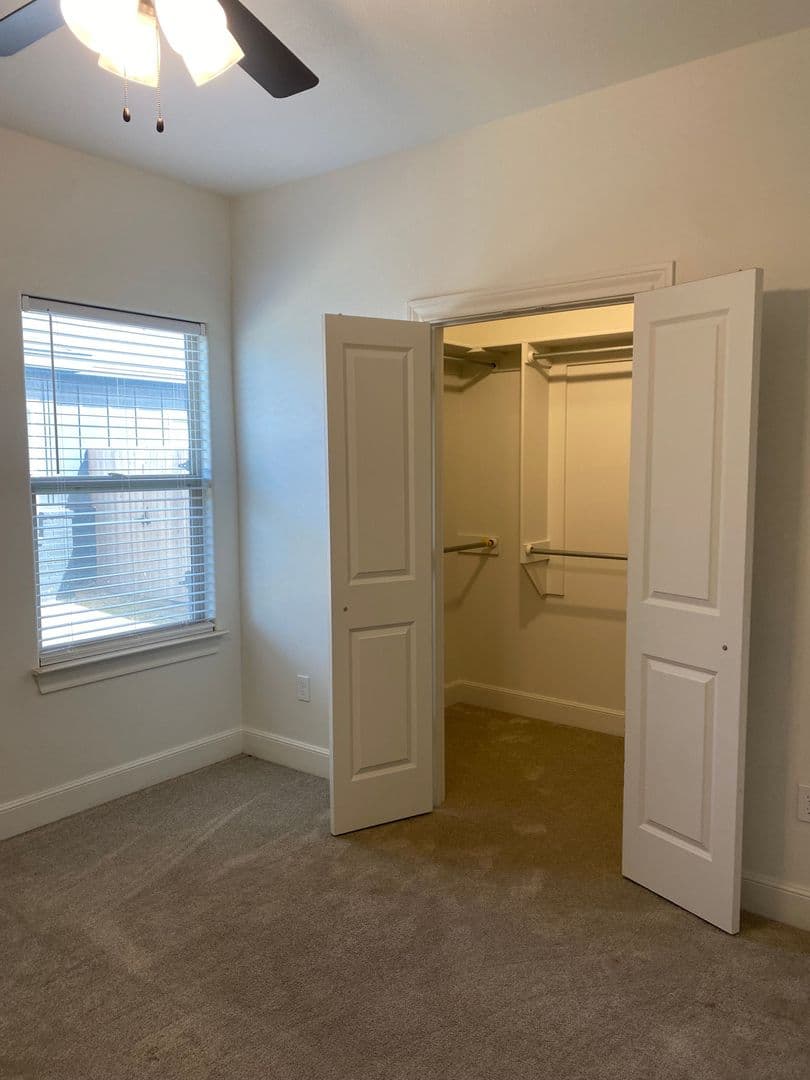 Lubbock Apartment: 7124 22nd Street