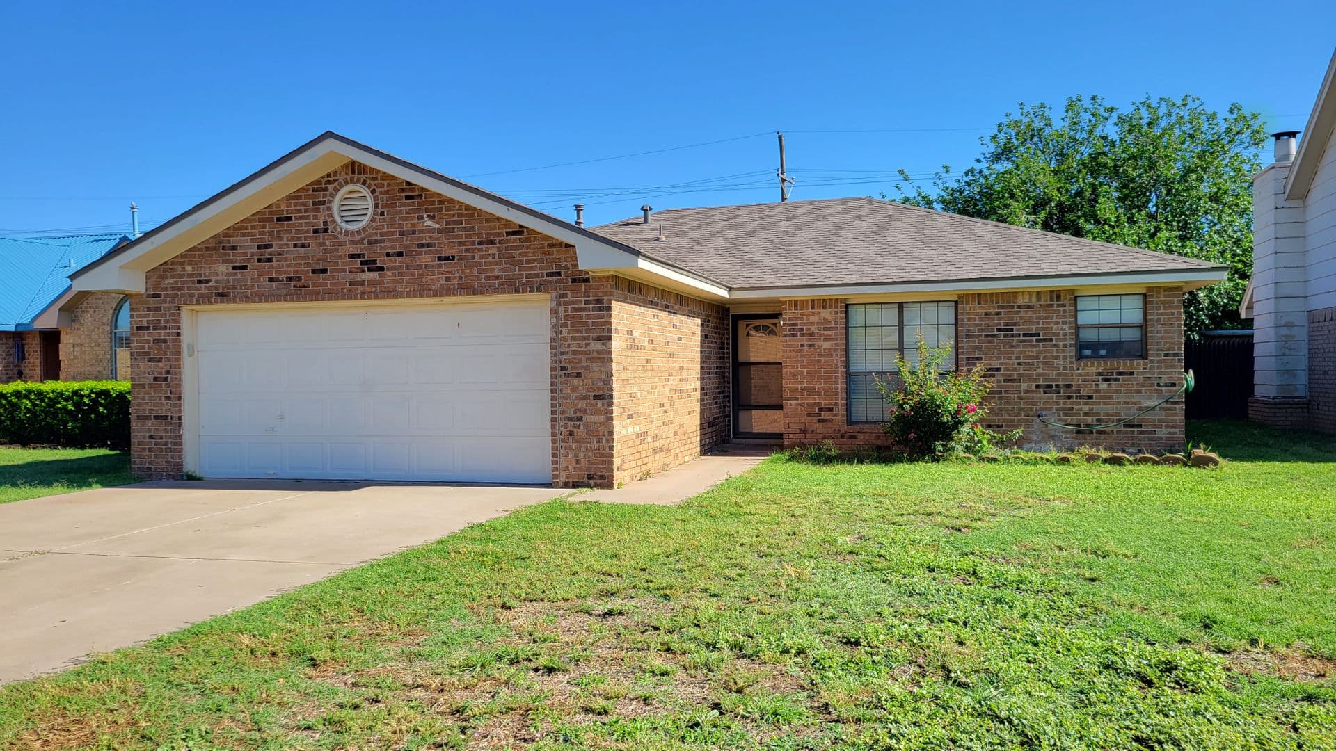 Lubbock House: 2312 91st St