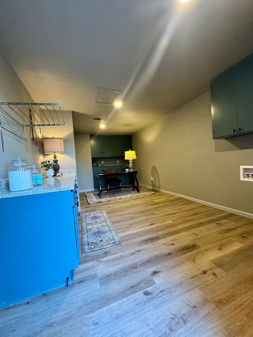 Lamesa House: 106 N 22nd Pl