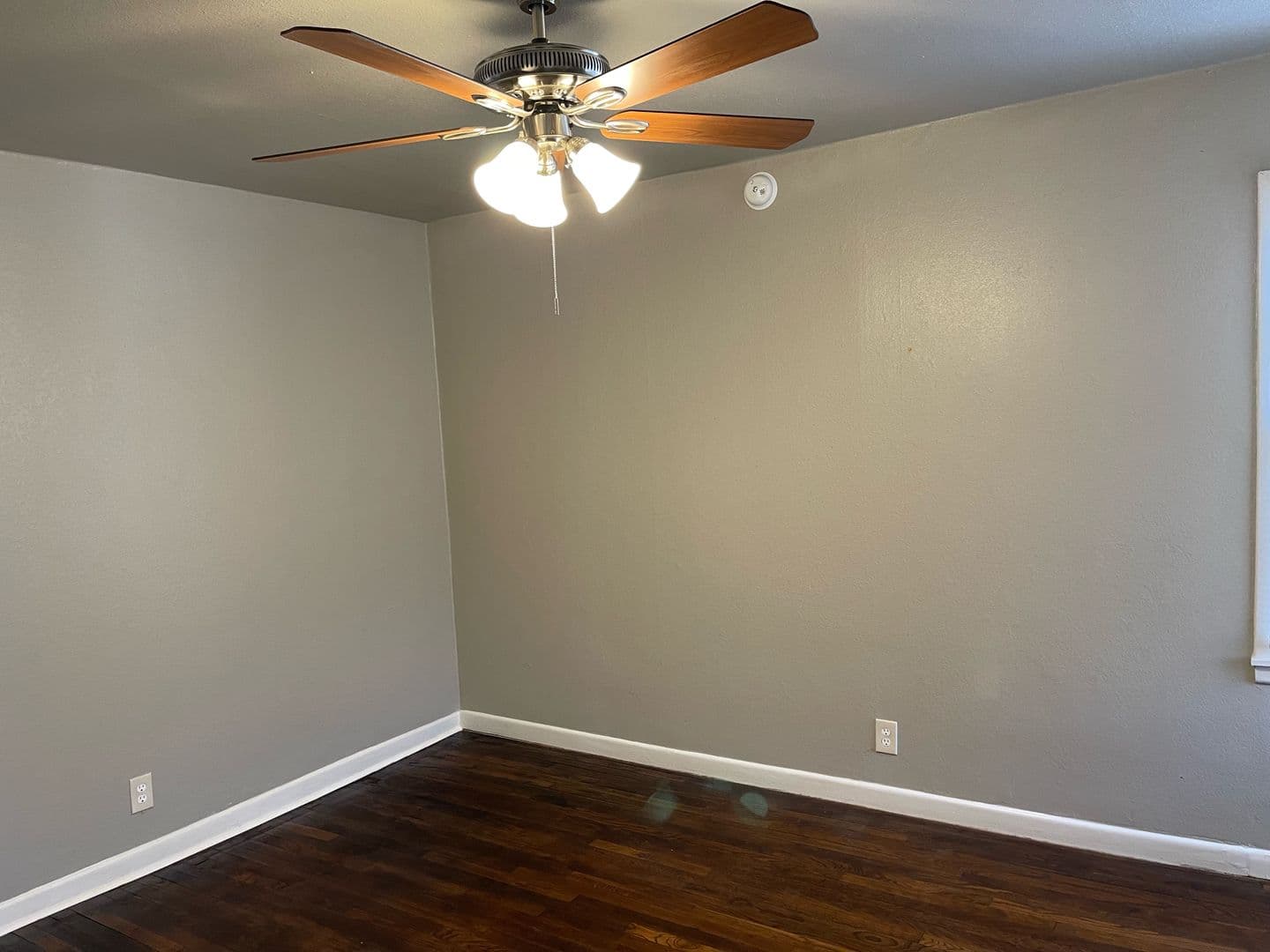 Plainview House: 108 SW 9th Street