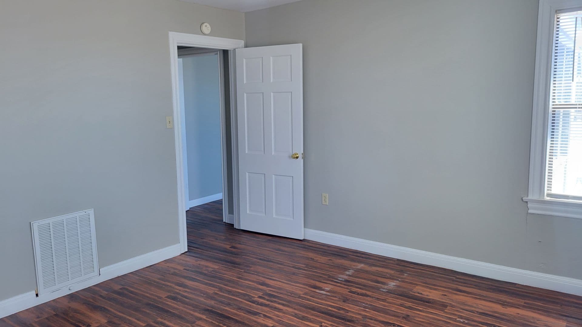 Lubbock House: 10306 S CR 2500 SH1