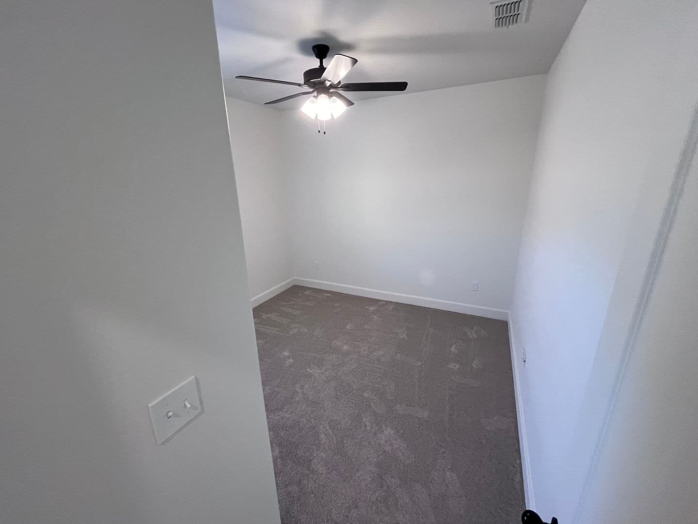 Lubbock Apartment: 7127 22nd Street