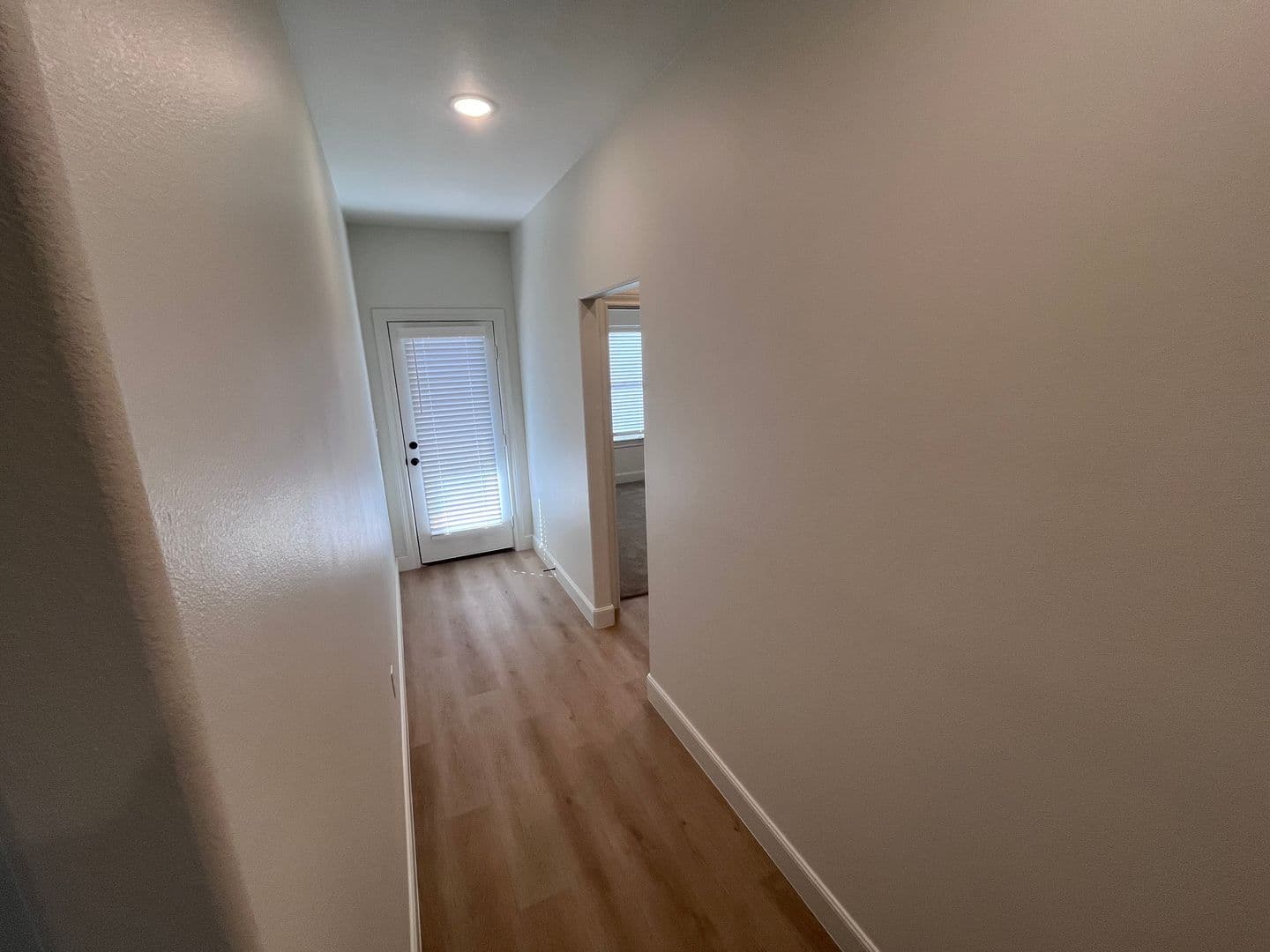 Lubbock Apartment: 7127 22nd Street