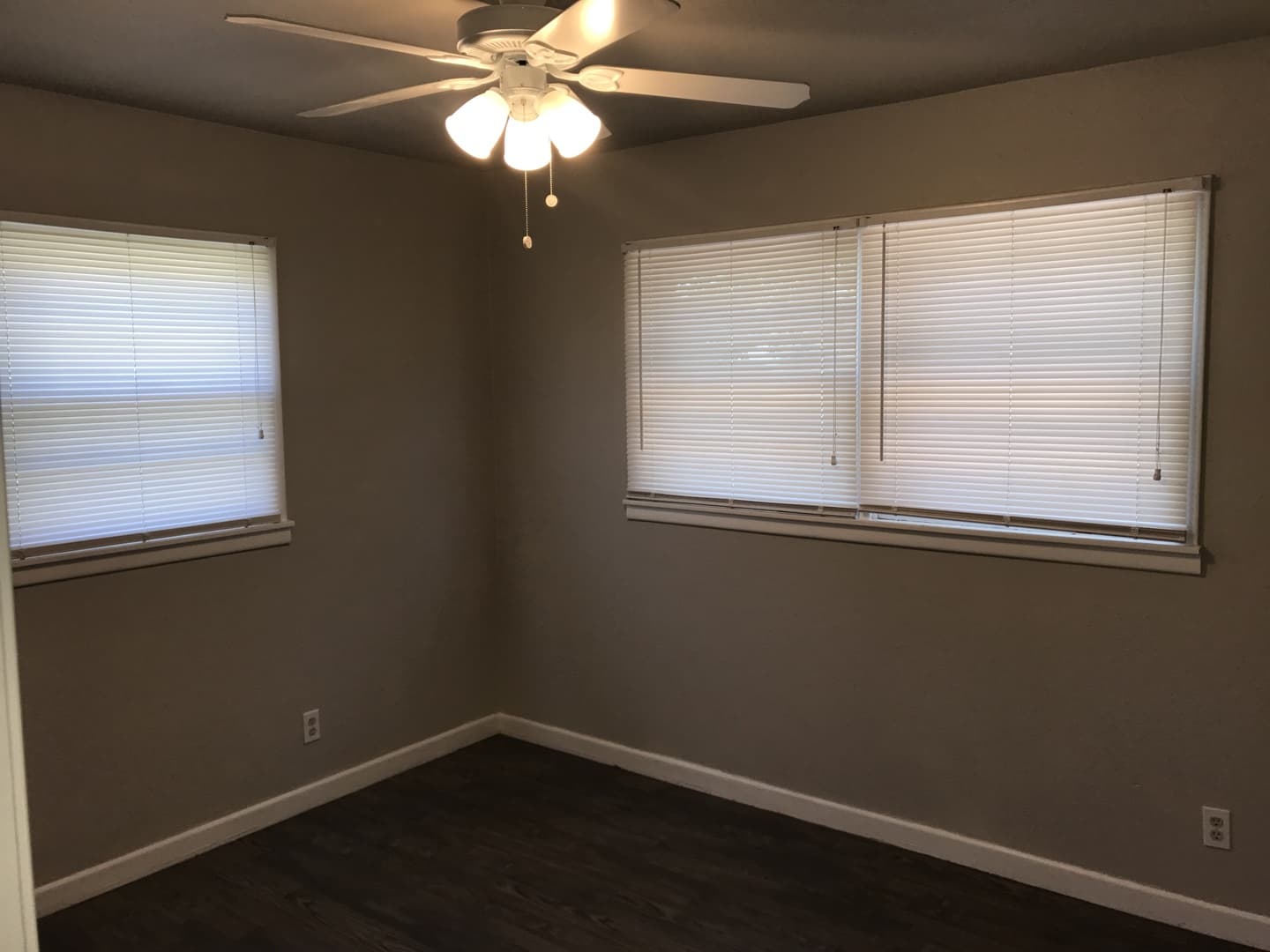 Lubbock House: 4416 37th St