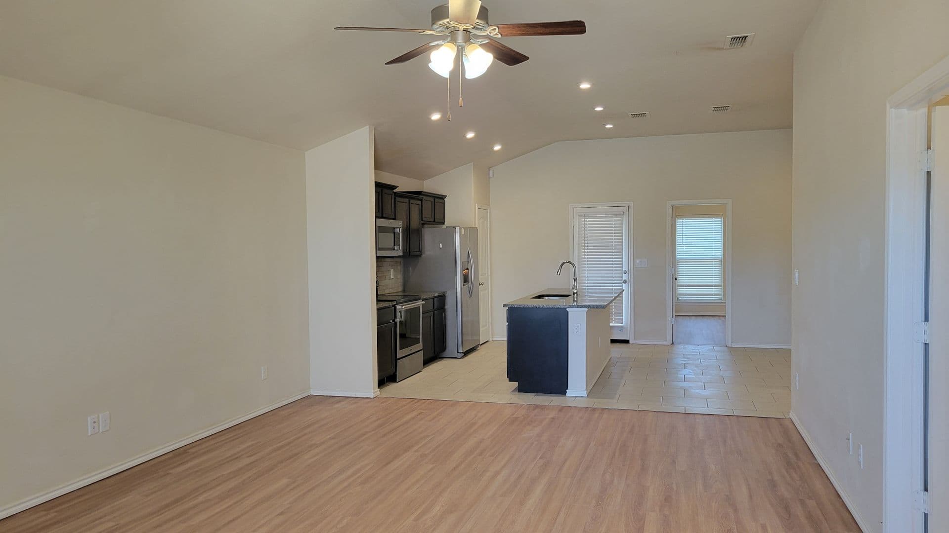 Lubbock House: 14208 Ave V