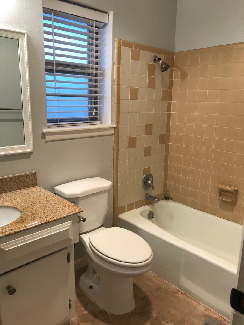 Lubbock House: 4915 56th St  M